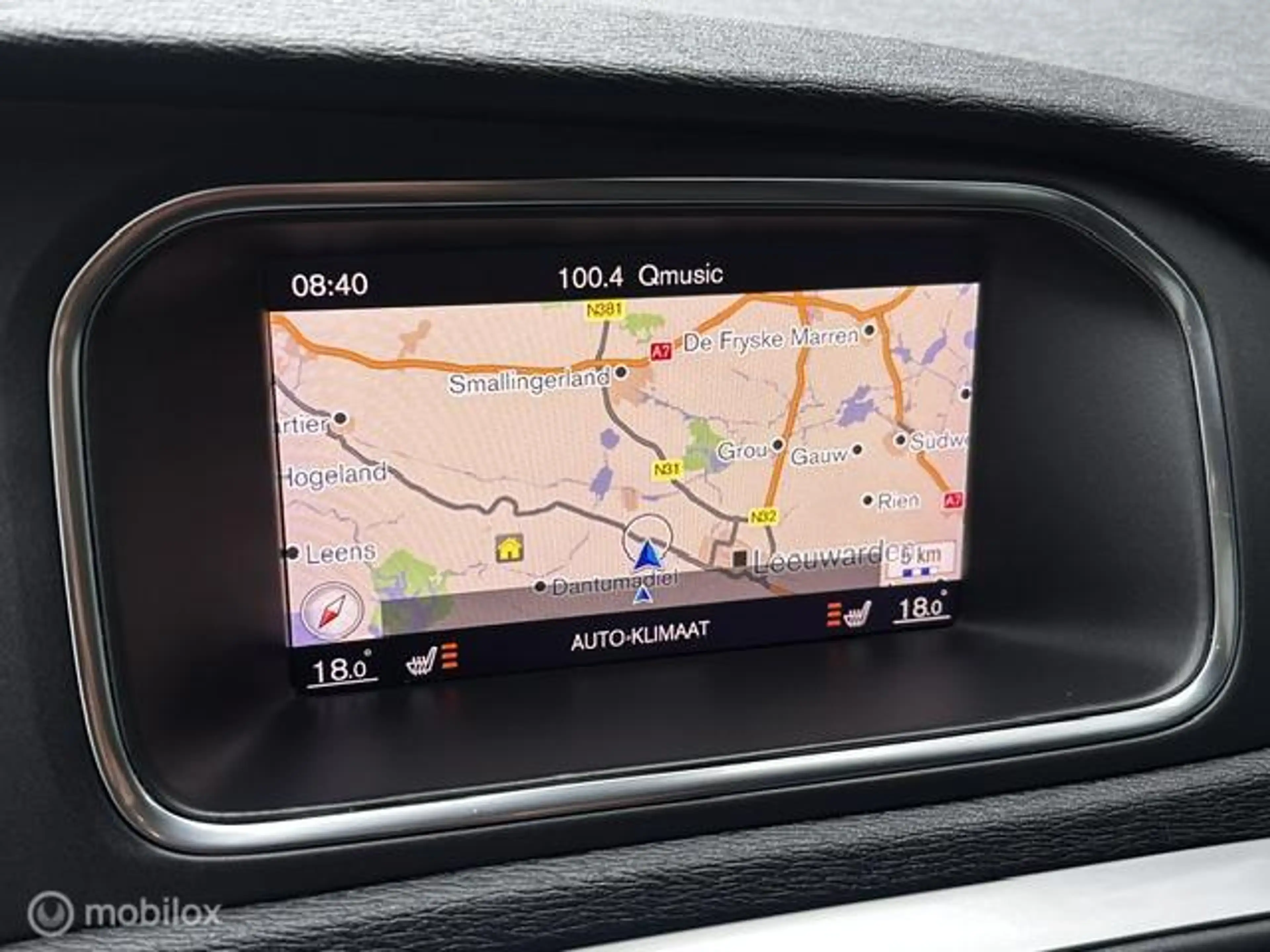 Volvo V40 2.0 T4 R-Design / Panoramadak / Vol leder — photo 12