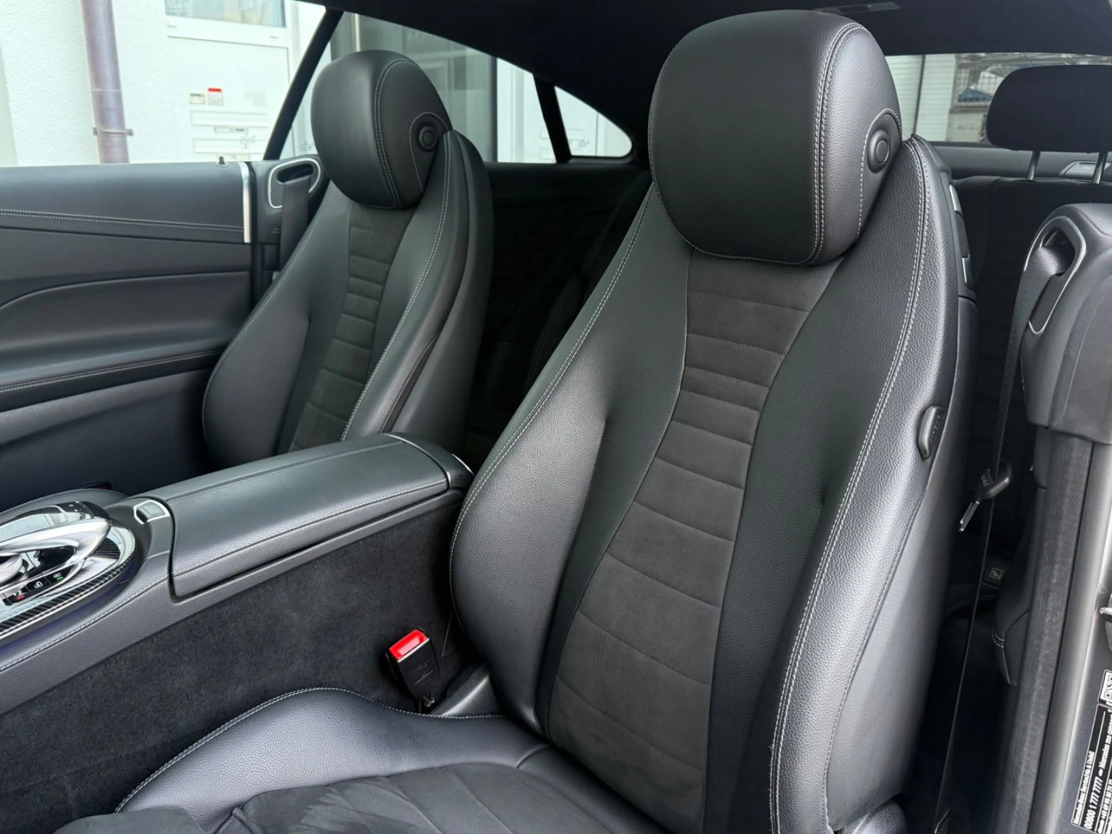 Mercedes-Benz E 220 Coupe 9G AMG NIGHT*PANO*SPUR*MEMORY*KAMERA — photo 15