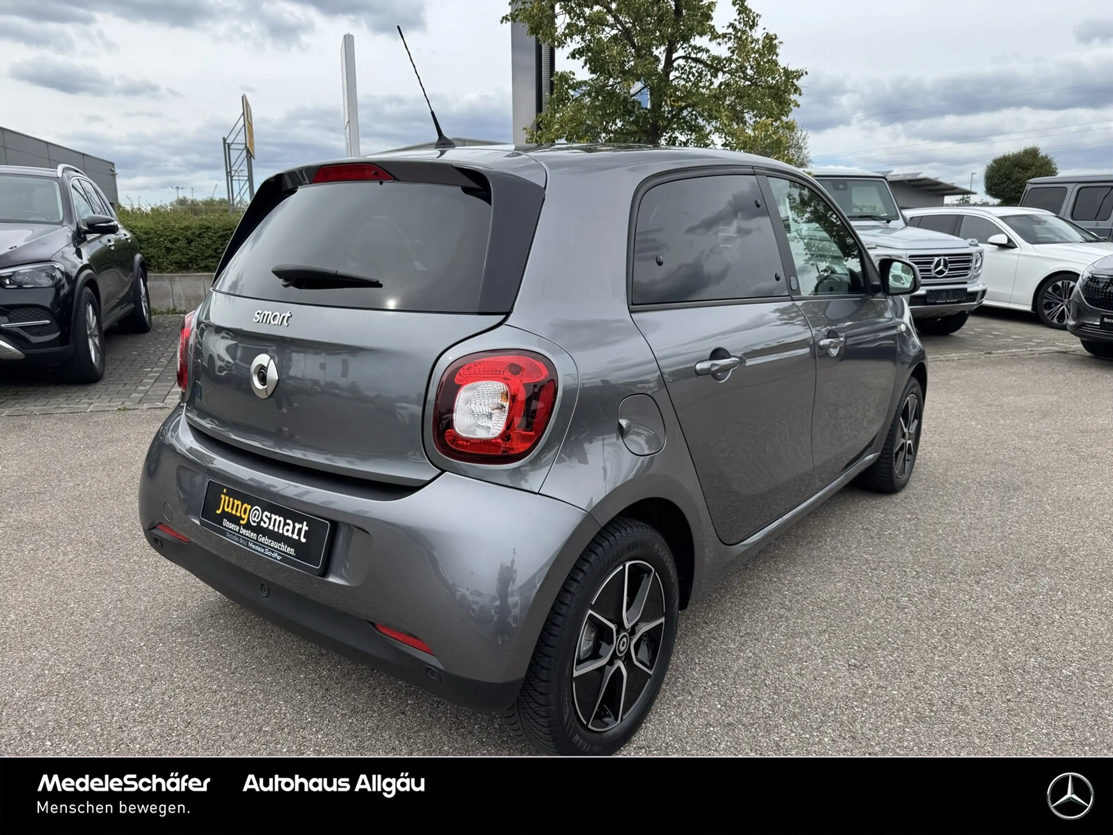 smart forFour forfour EQ passion Ganzjahresreifen Kam Lenkheiz — photo 6