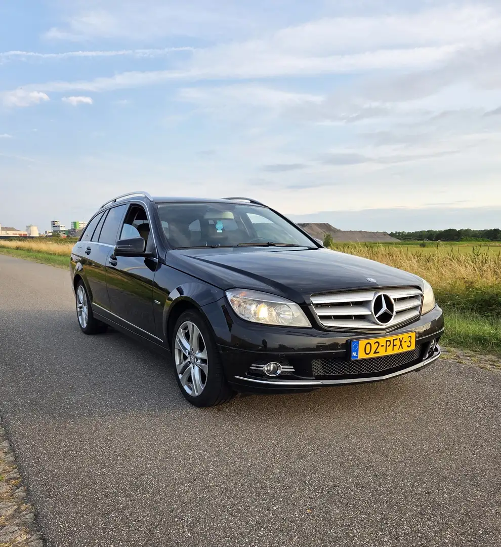 Mercedes-Benz C 180 BE. BnsCl.Av Zwart - 2