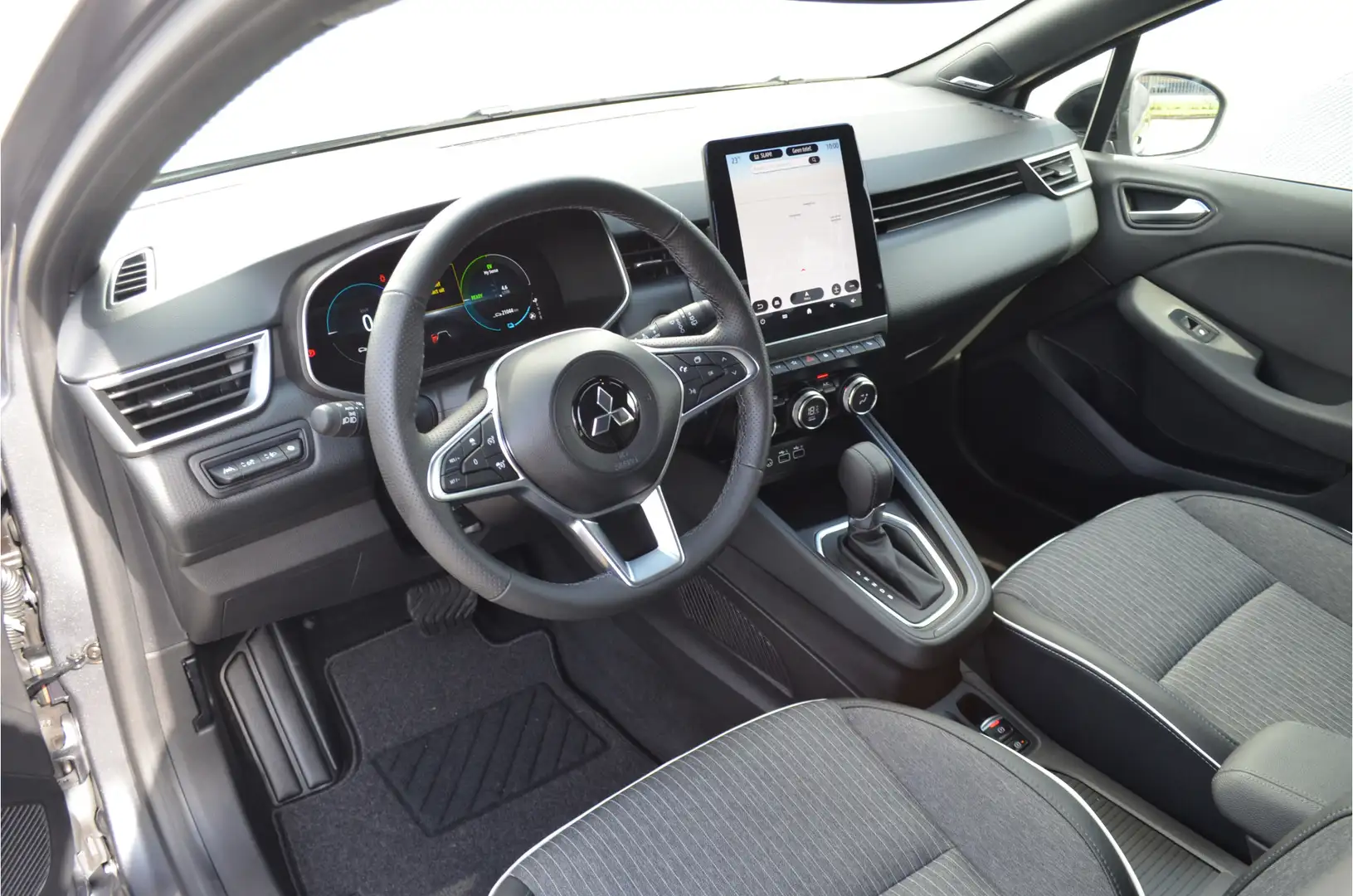 Mitsubishi Colt HEV 1.6 A/T INSTYLE | HYBRIDE | FULL OPTIONS | 360 Grijs - 2