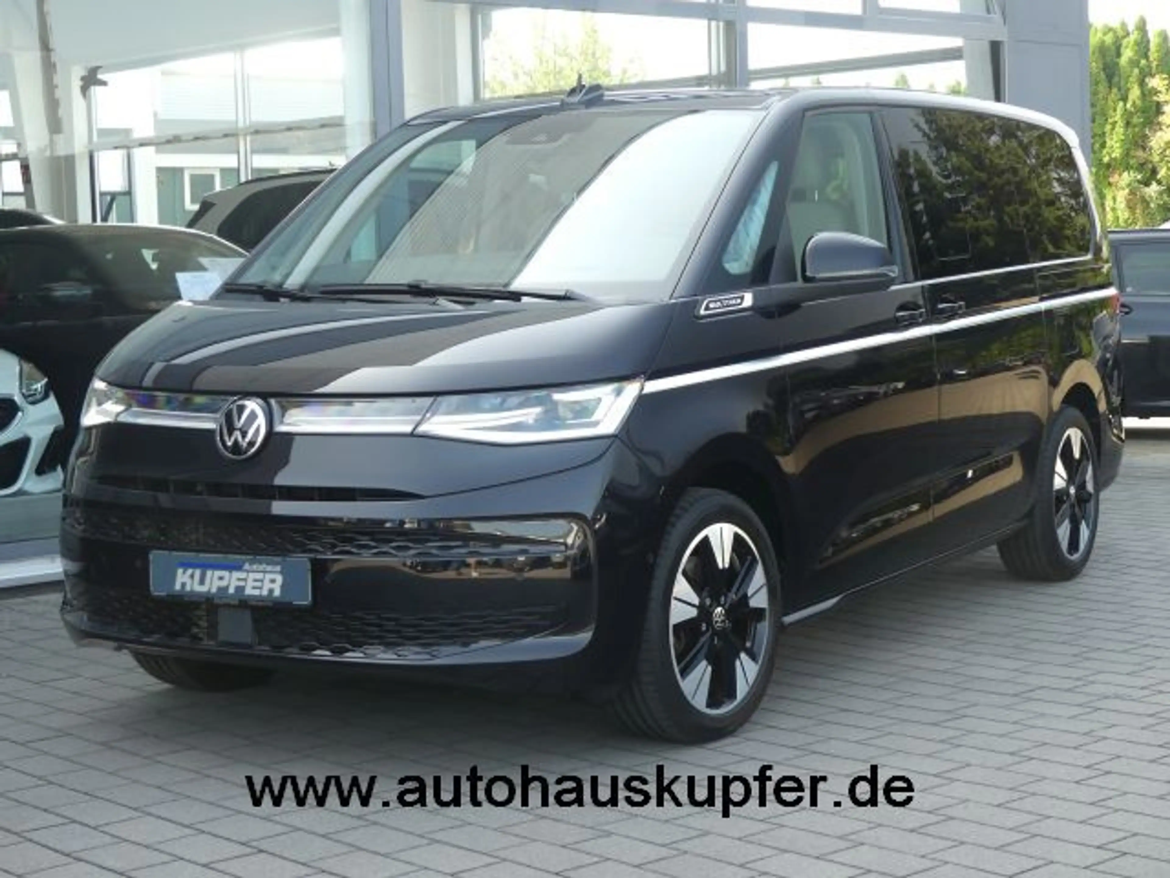Volkswagen T7 Multivan Lg ACC°AHK°PanoStdhzg°HarmKard