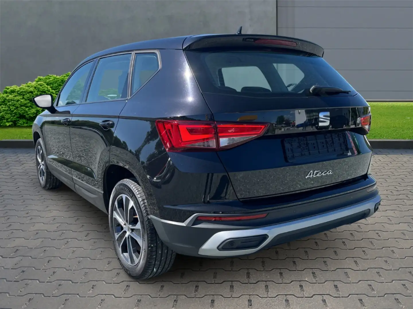 SEAT Ateca Style 1.5 TSI ACT+Alufelgen+Navi+Klimaautomatik+Pa Zwart - 2