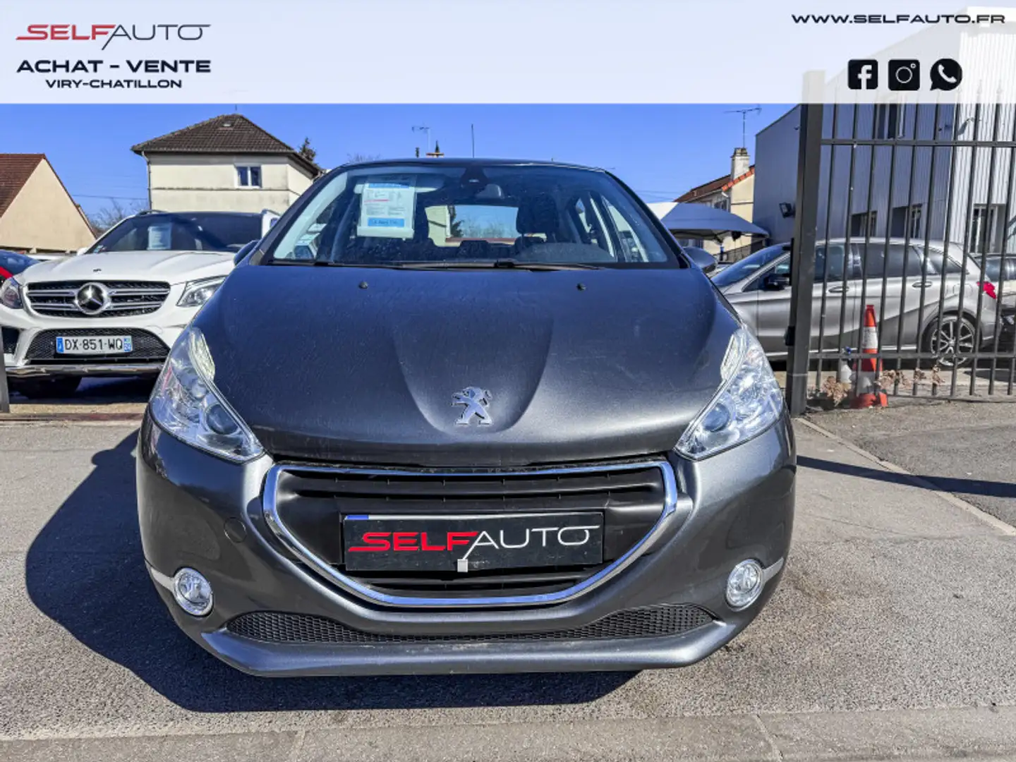 Peugeot 208 1.6 E-HDI FAP ALLURE 4CV 5P Gris - 2
