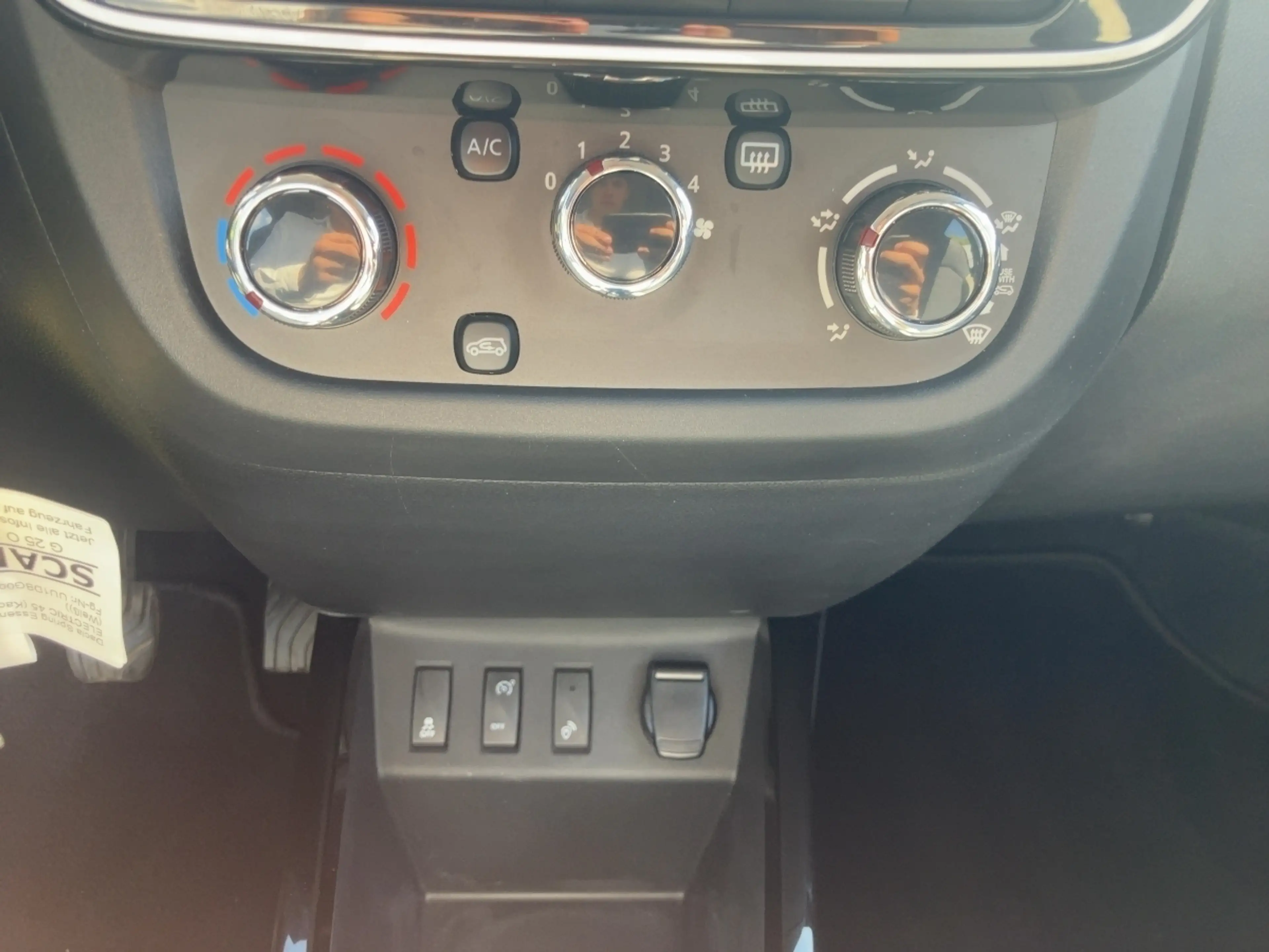 Dacia Spring Essential ELECTRIC 45 — photo 15