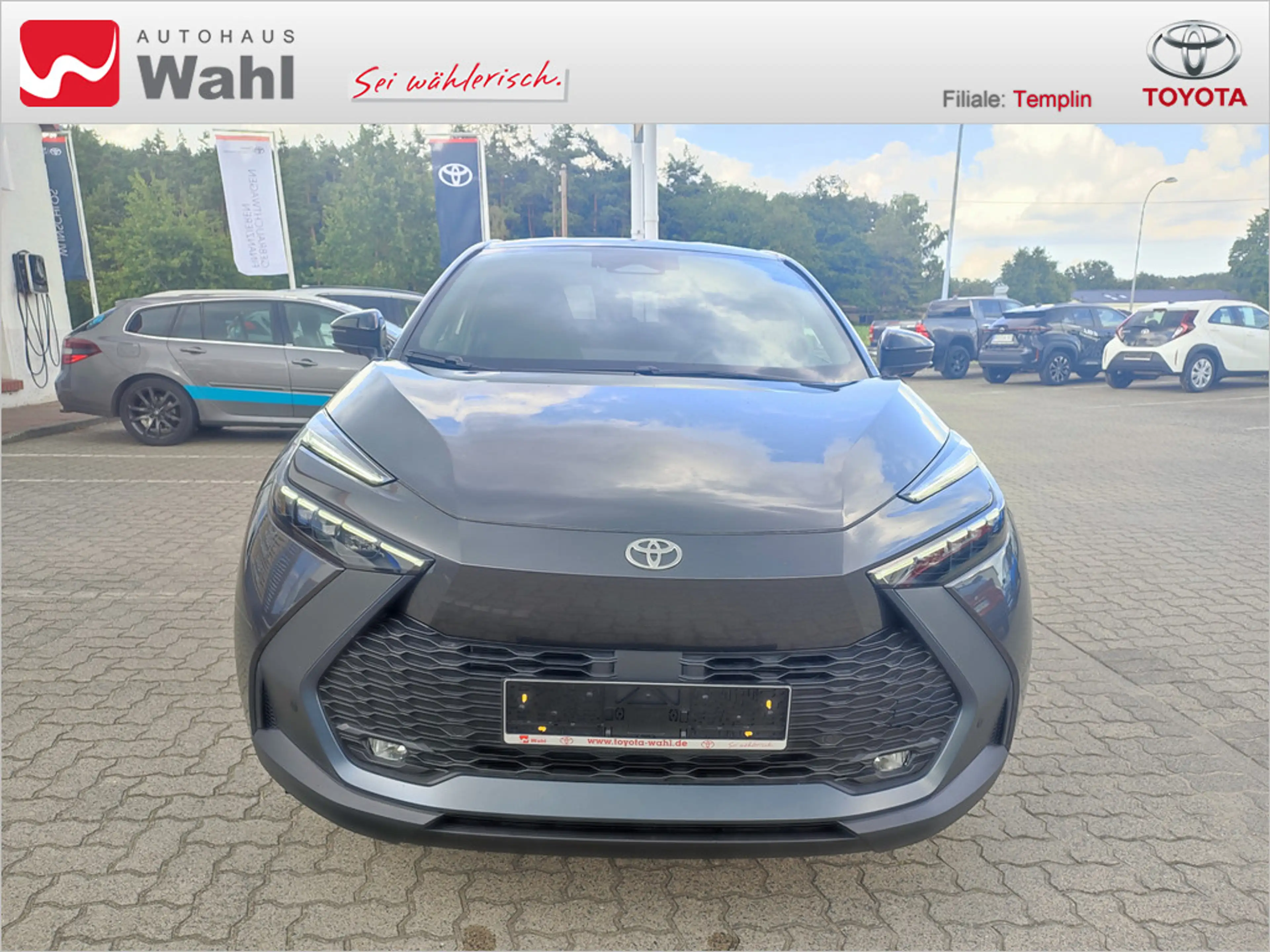 Toyota C-HR 2.0 Plug-In Hybrid FWD Teamplayer LED — photo 7