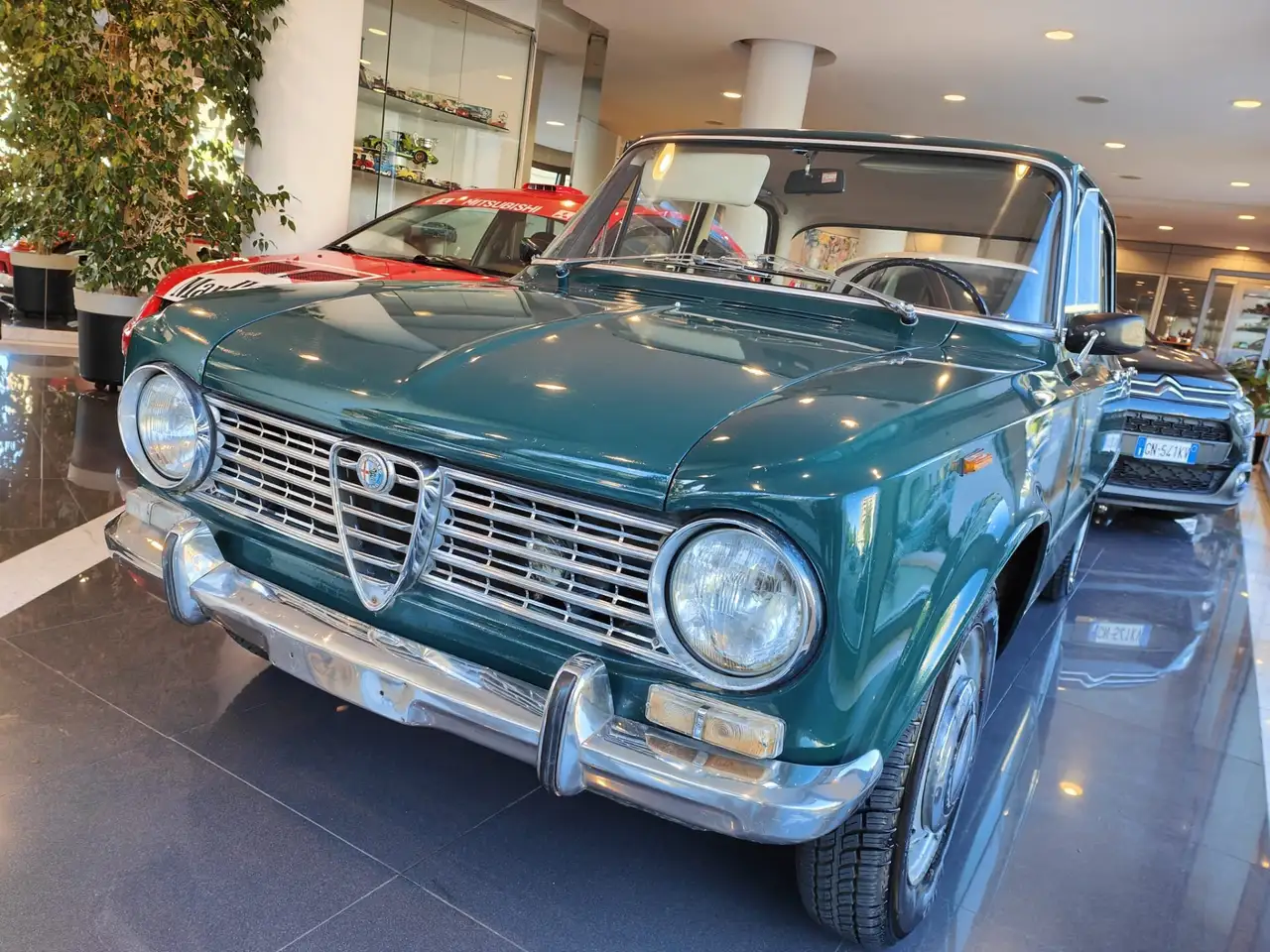 Alfa Romeo Giulia 1300, foto 5