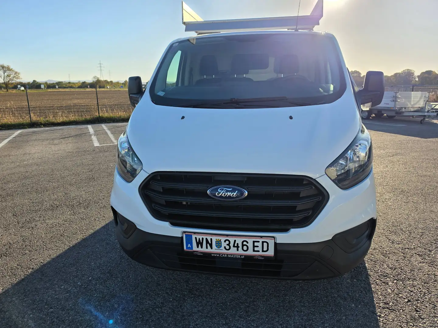 Ford Transit Custom Transit Custom Variobus 2,0 TDCI L1H1 310 Ambiente Ambiente Weiß - 2