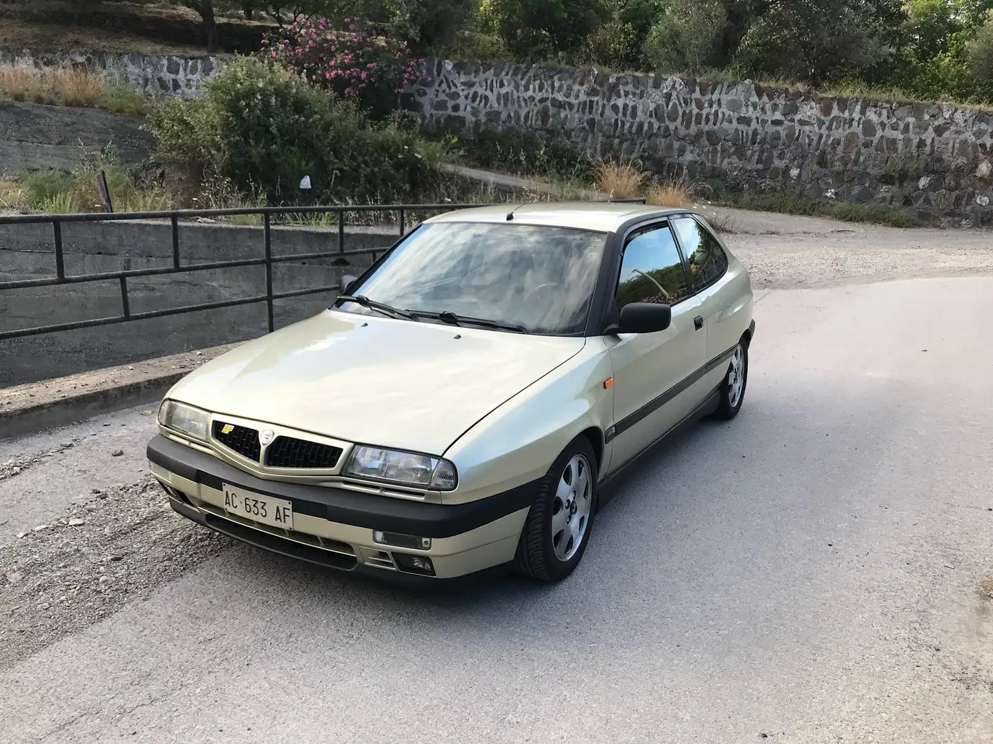 Lancia Delta HPE 2.0 HF - 2