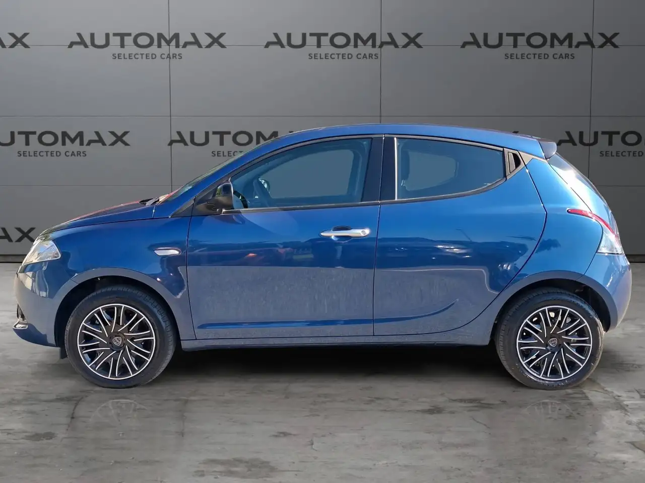 Lancia Ypsilon 2023