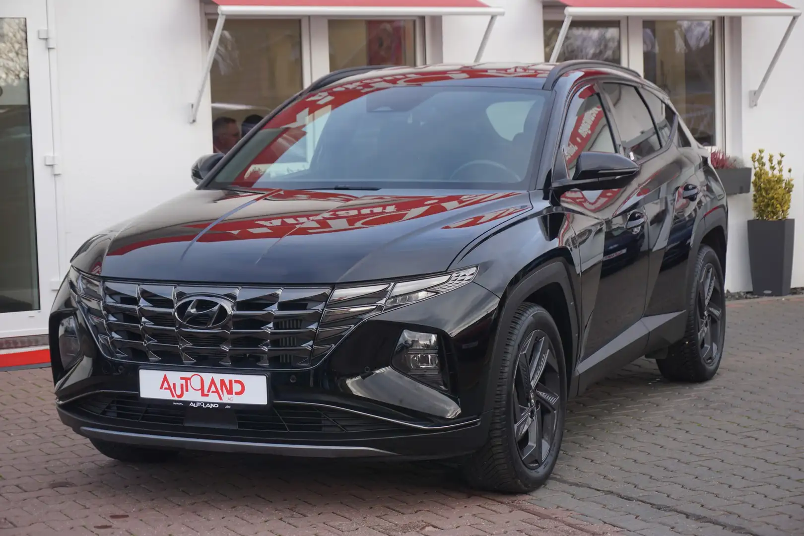 Hyundai TUCSON 1.6 T-GDI LED Navi Kamera Sitzheizung Schwarz - 2