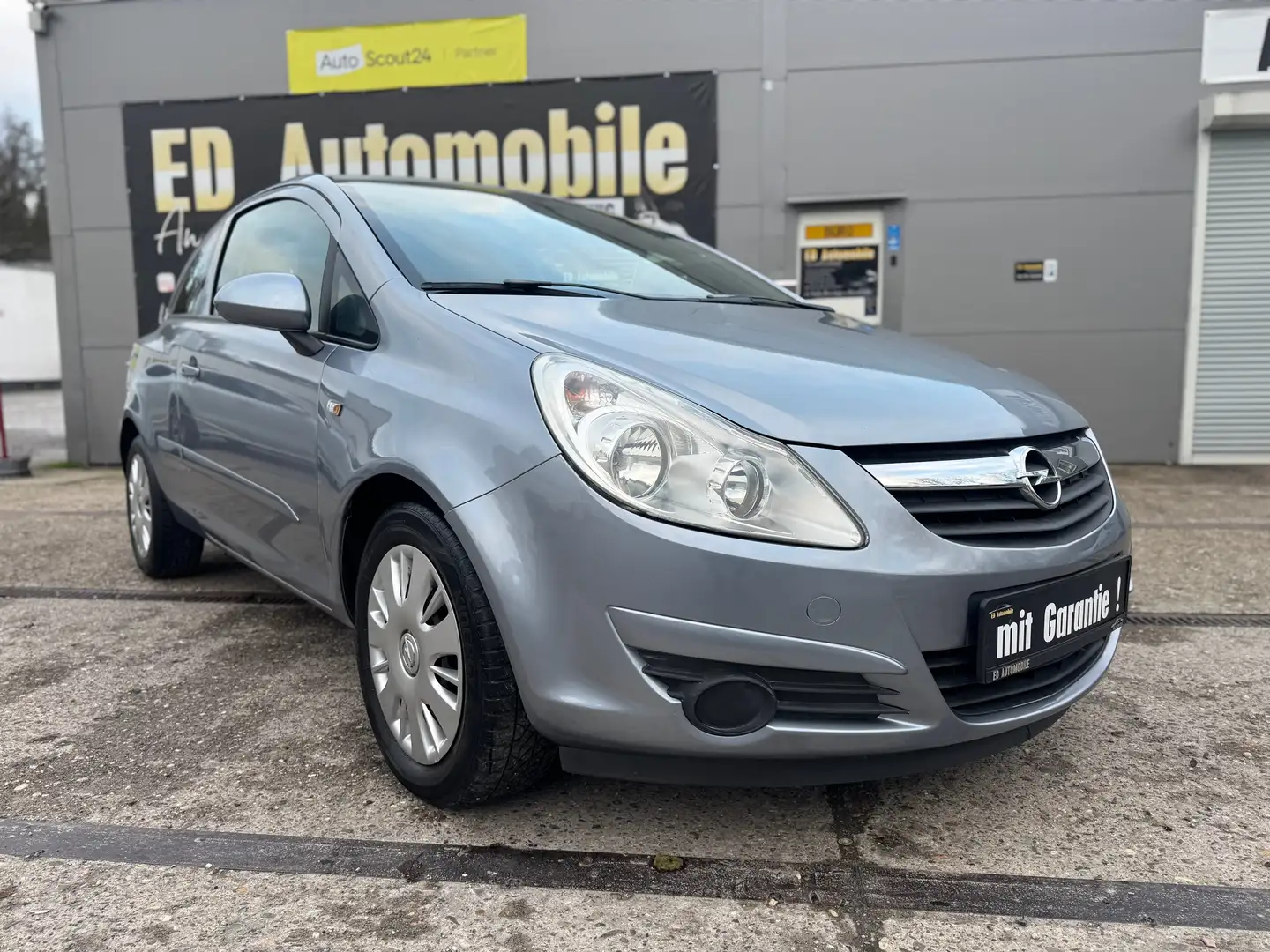 Opel Corsa 1.2 BENZIN MIT GARANTIE! *STEUERKETTE ERNEUERT!* Blauw - 1