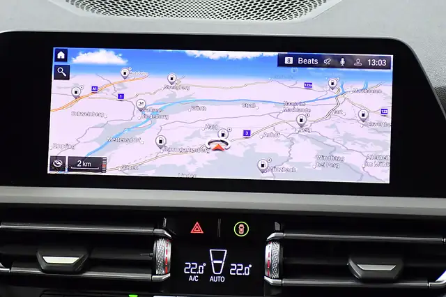 BMW 3 Series view 17