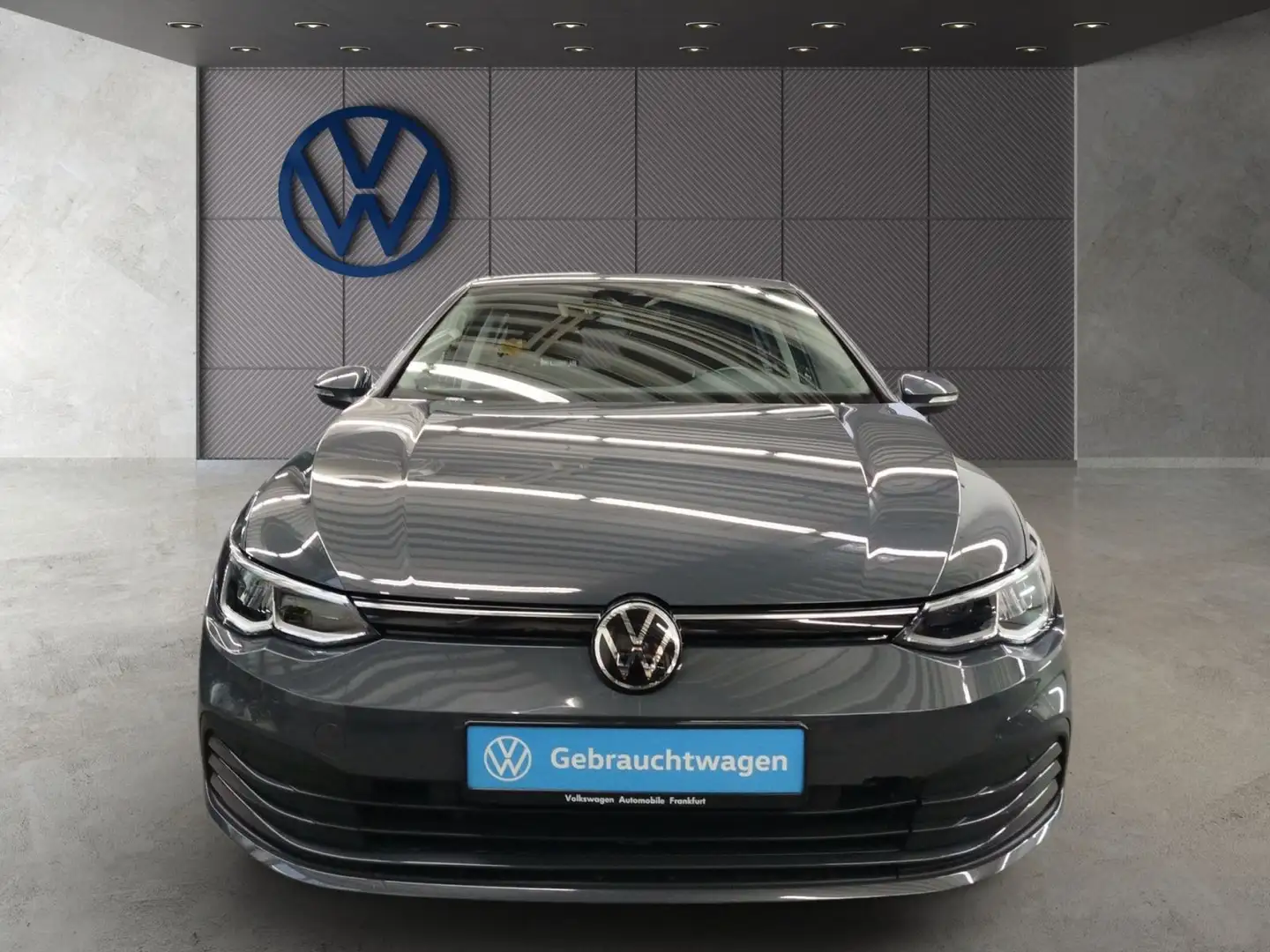 Volkswagen Golf VIII 1.5 TSI DSG Life Navi LED DAB+ FrontAs Gris - 2