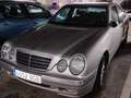 Mercedes-Benz E 200 K Elegance Plateado - thumbnail 1