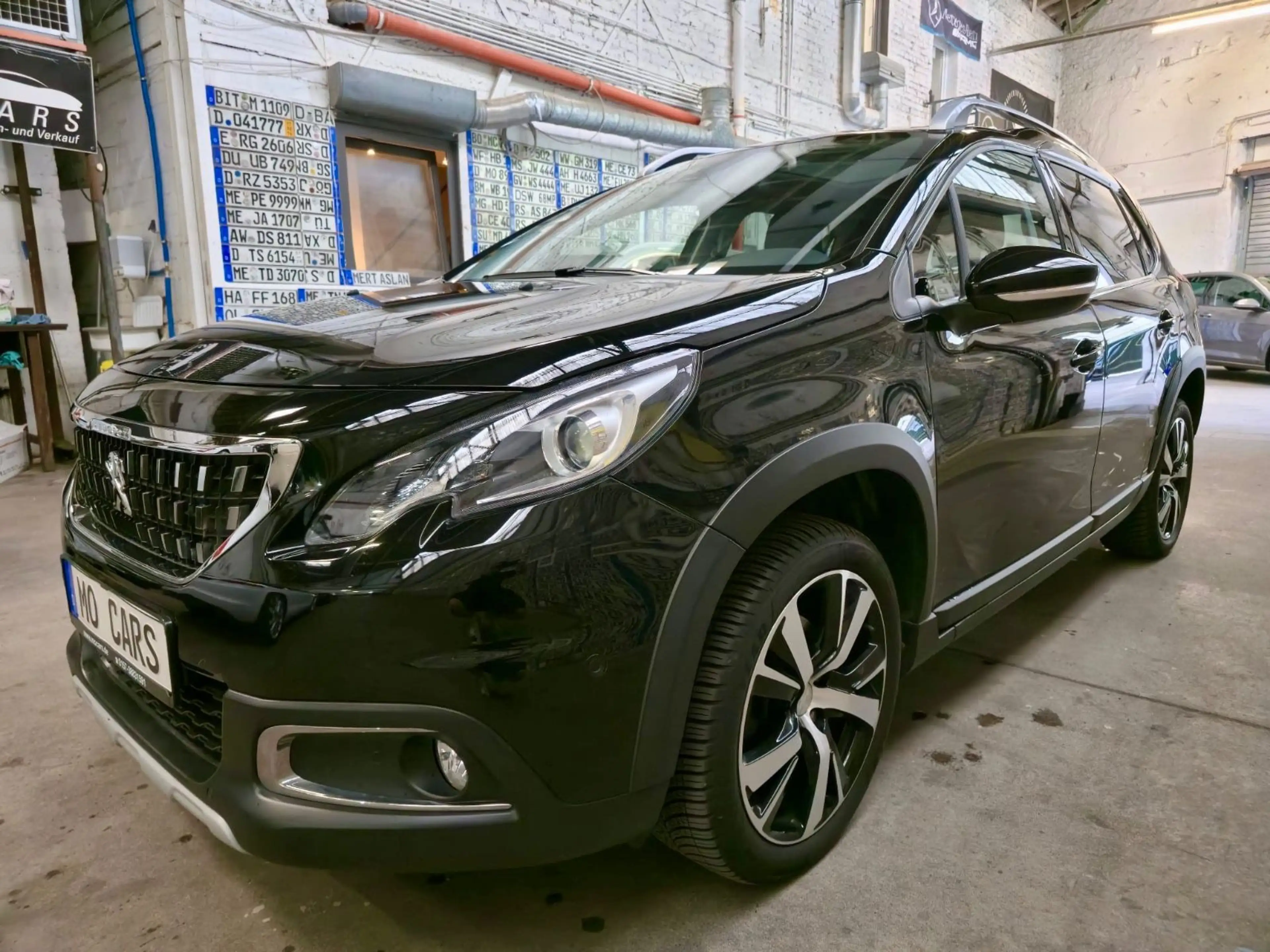 Peugeot 2008 Allure *Panorama*Navi*Top*