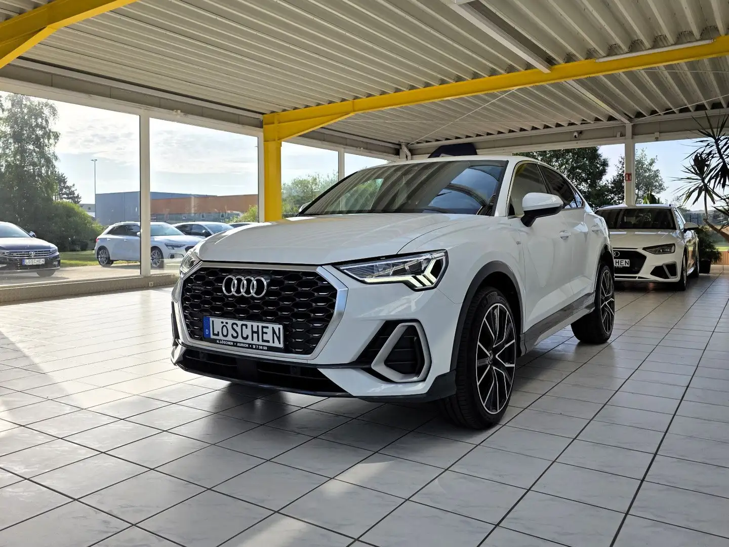 Audi Q3 Sportback 40 TFSI quattro S Line ACC LED Weiß - 2
