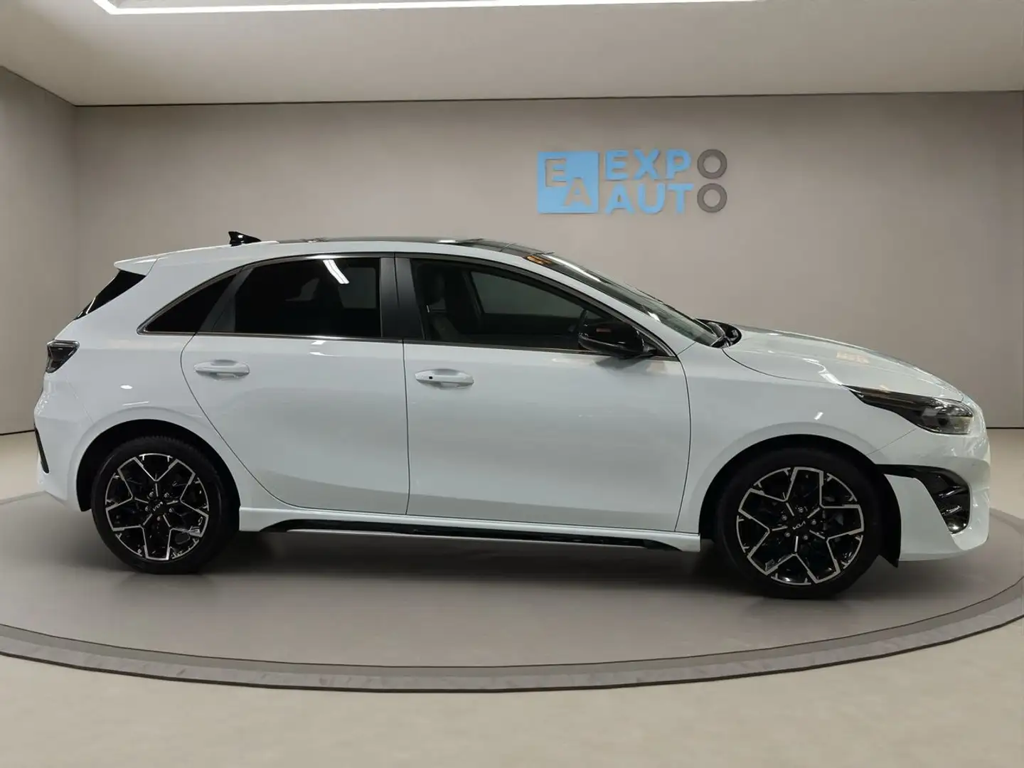 Kia 1.5 MHEV 118kW (160CV) GT Line DCT White - 2