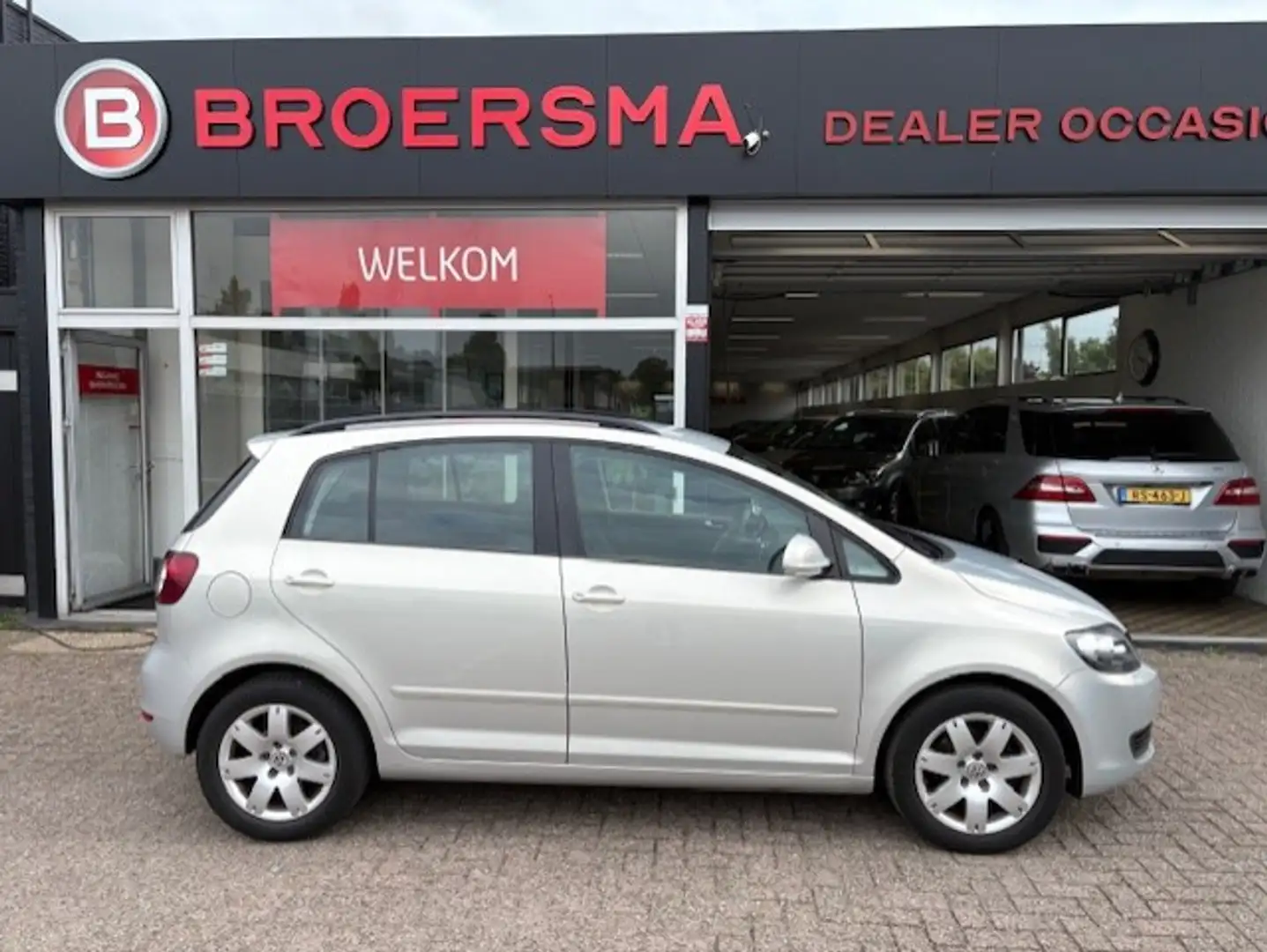 Volkswagen Golf Plus 1.4 Easyline 1 EIGENAAR  NL *  NIEUWE  APK * Grijs - 2