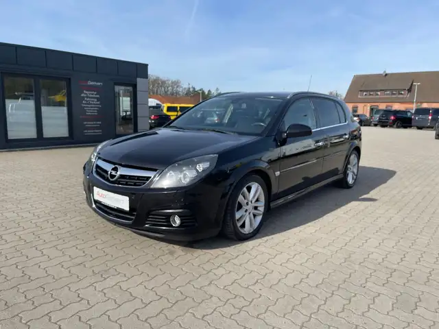 Opel Signum 1.9 CDTI Cosmo Plus 2HD AHK TÜV NEU