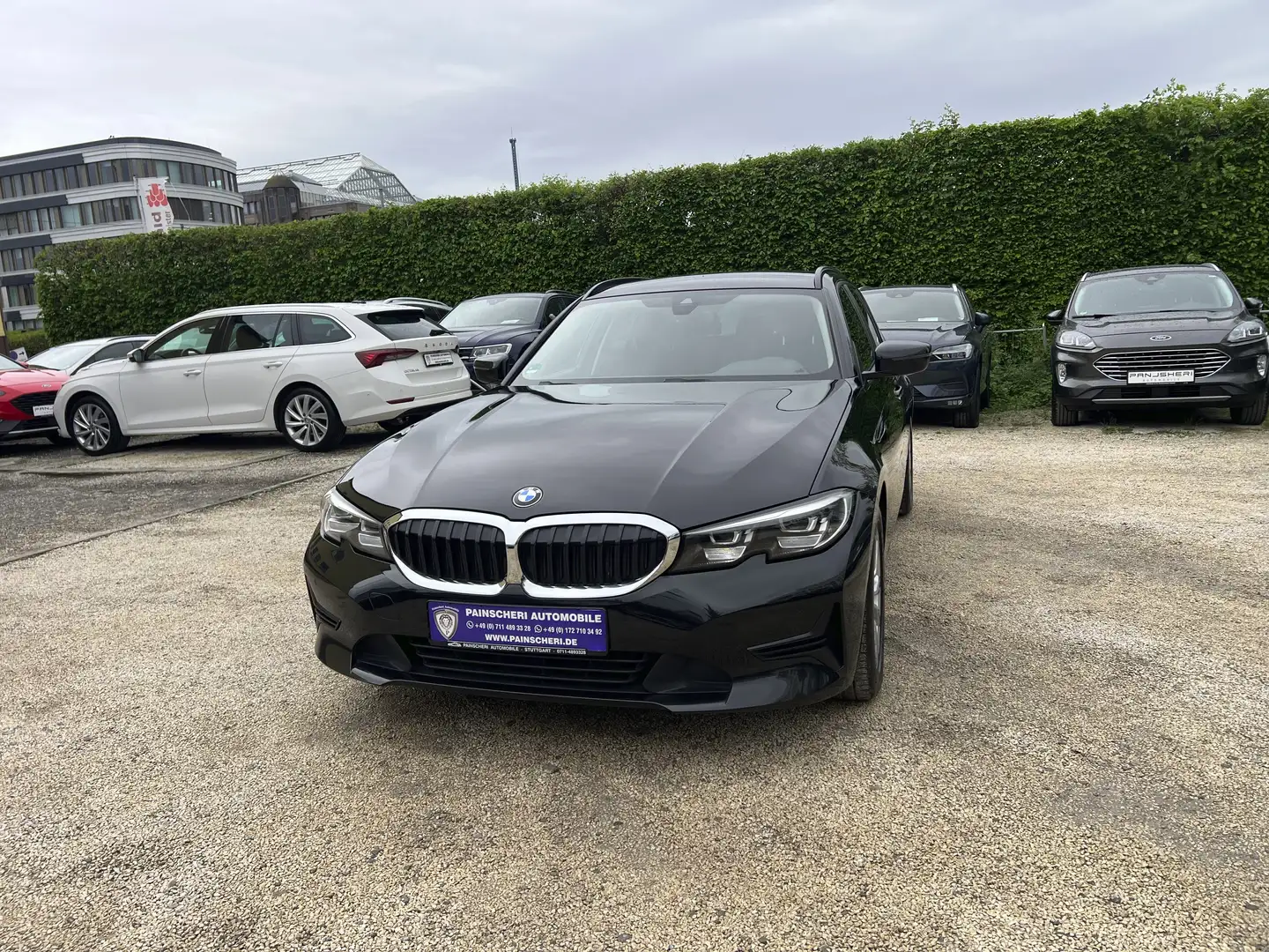 BMW 320 d Advantage Aut. AHK+LED+ACC+LIVEC.-PLUS+SPURAS. Negro - 2