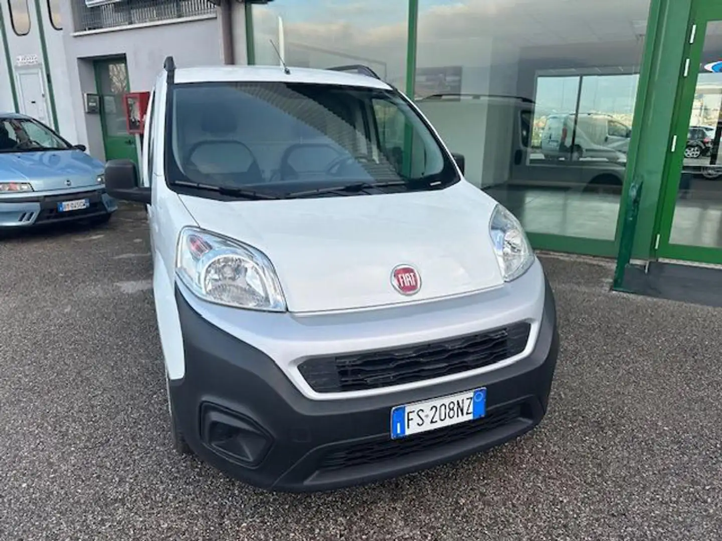 Fiat Fiorino 1.3 MJT 80CV Cargo SX Weiß - 2