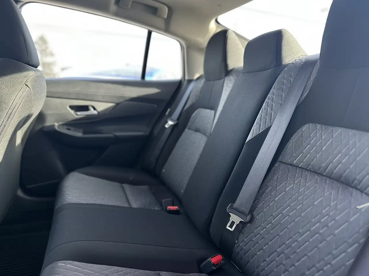 Nissan Sentra снимка Nissan Sentra