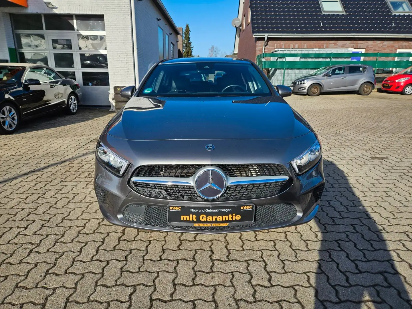 Mercedes-Benz A 200 /Widescreen/Leder/Online/PDC/LED/ Grau - 2