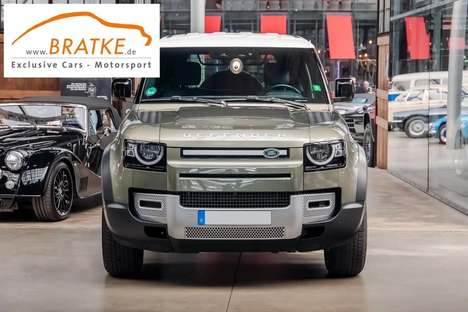 Land Rover Defender Def. 3.0 D250  1.Hand AHK  MwSt. ausweisbar Green - 2