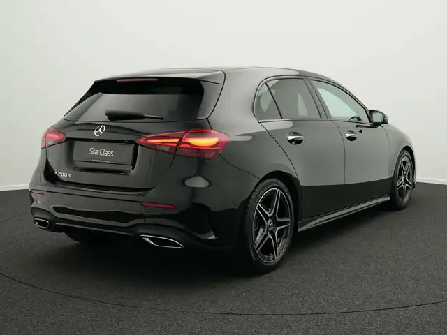 Mercedes-Benz A-Class view 3