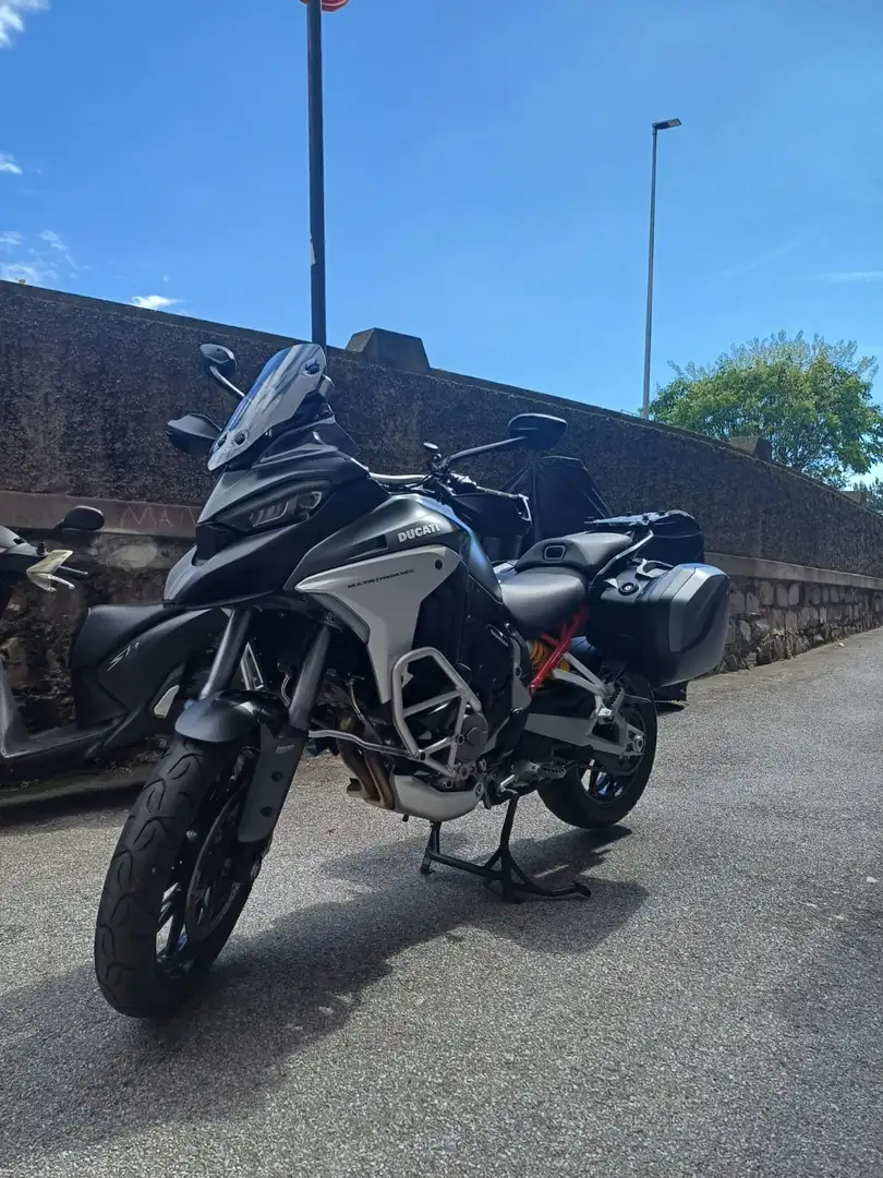Ducati Multistrada V4 S travel & radar Grigio - 1