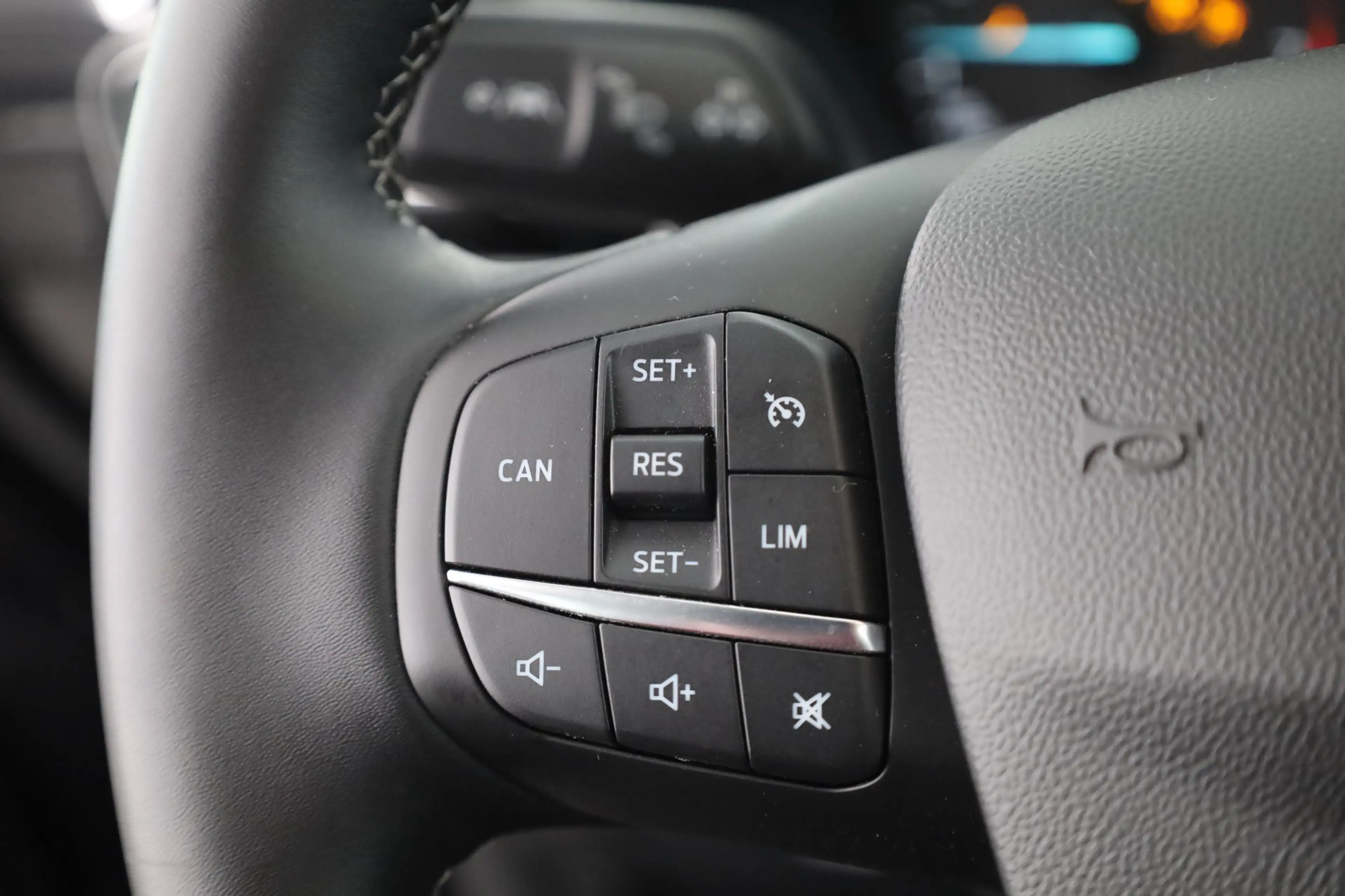 Ford Fiesta 1.0 M-Hybrid Titanium LED Navi Tempomat — photo 15