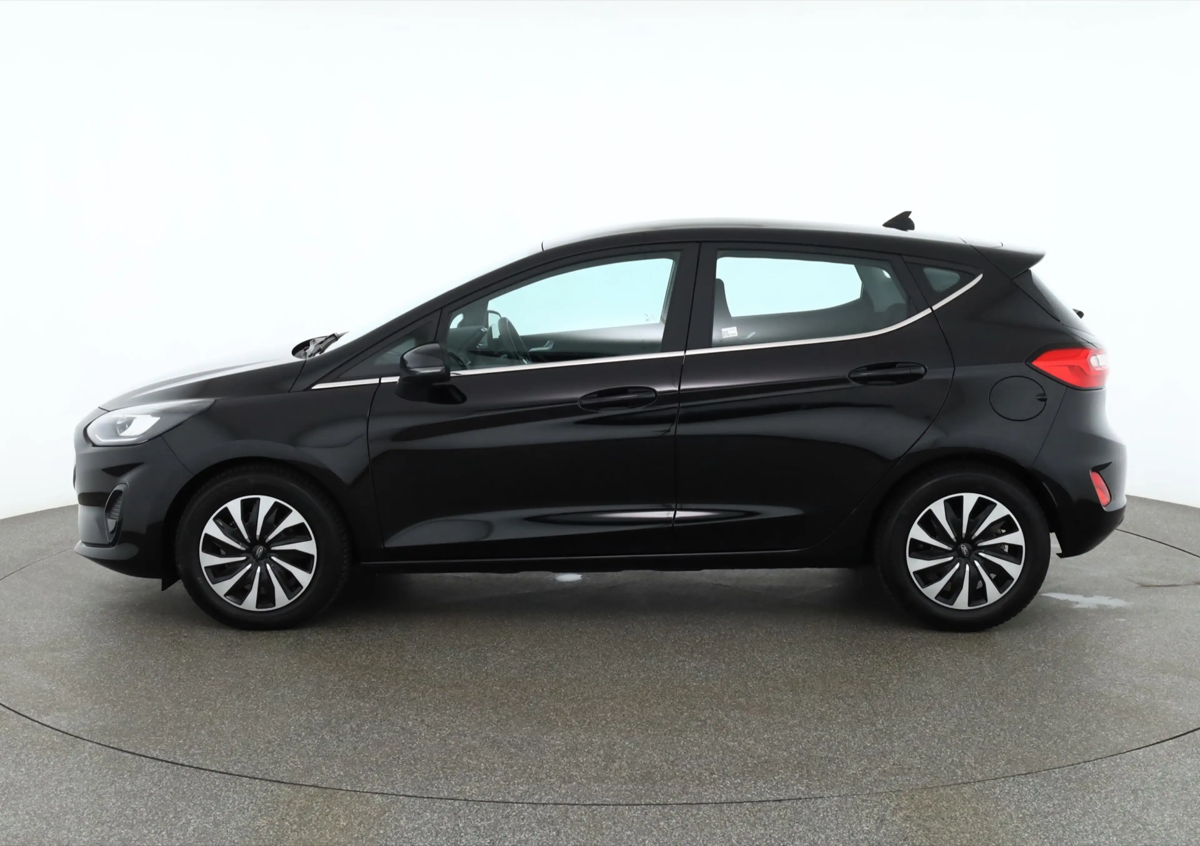 Ford Fiesta 1.0 M-Hybrid Titanium LED Navi Tempomat — photo 2
