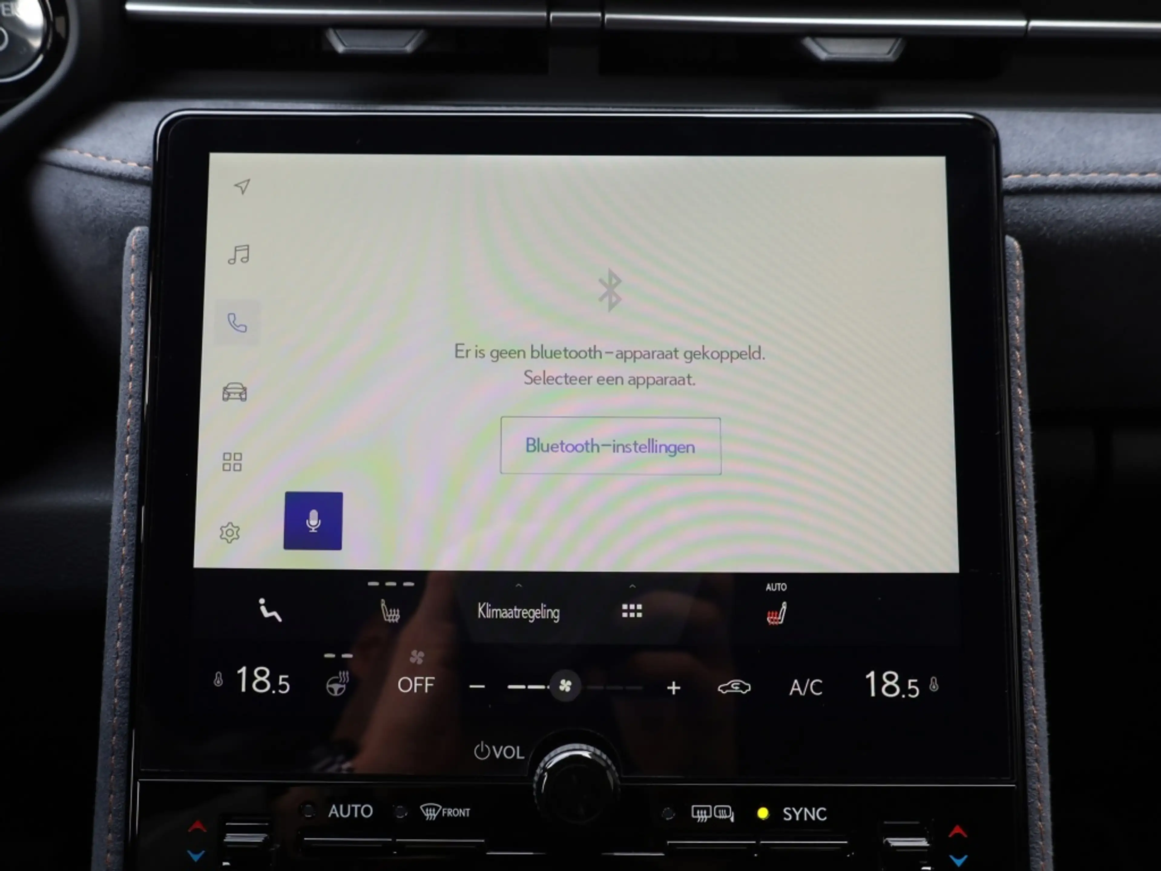 Lexus LBX Cool 2WD | Advanced Pack | Mark Levinson | 360 Cam — photo 23