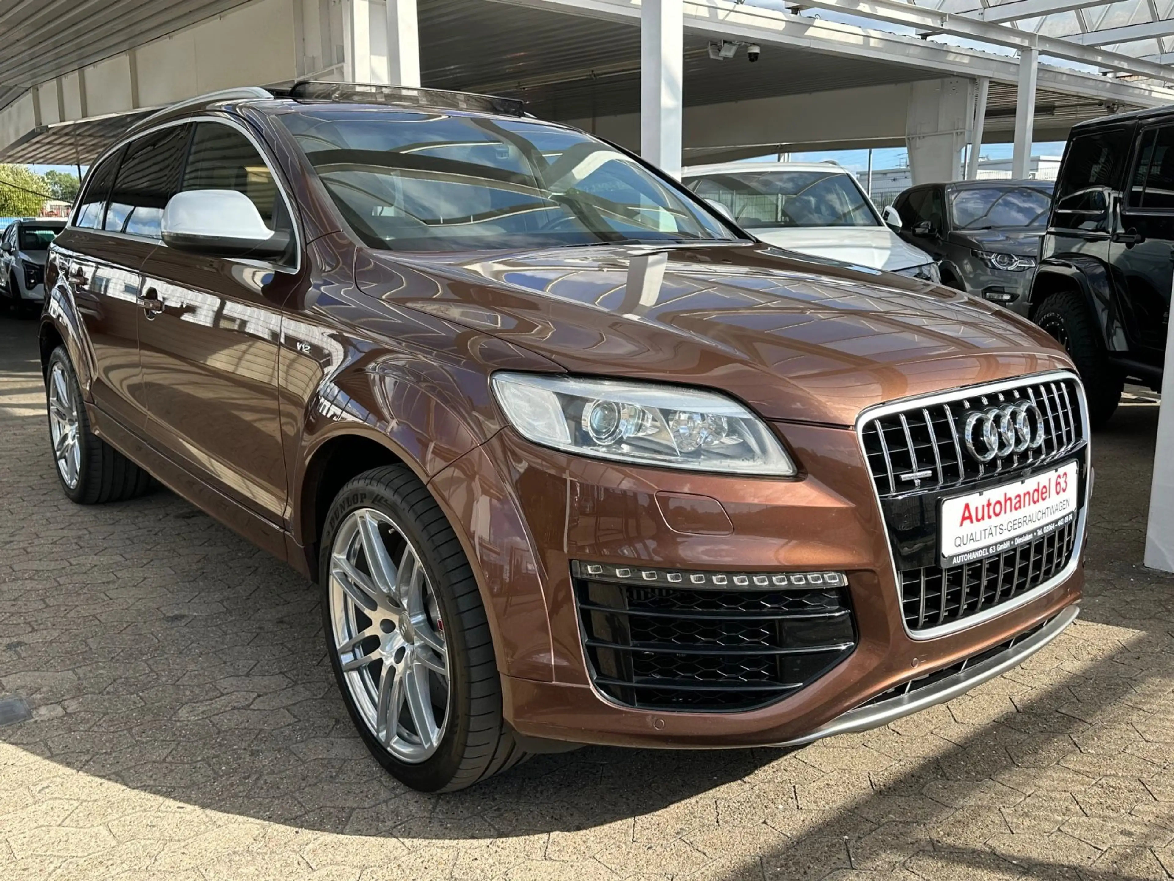 Audi Q7 6.0 TDI*Exclusive*Vollausstattung*TV*Ky-go*Cr — photo 2