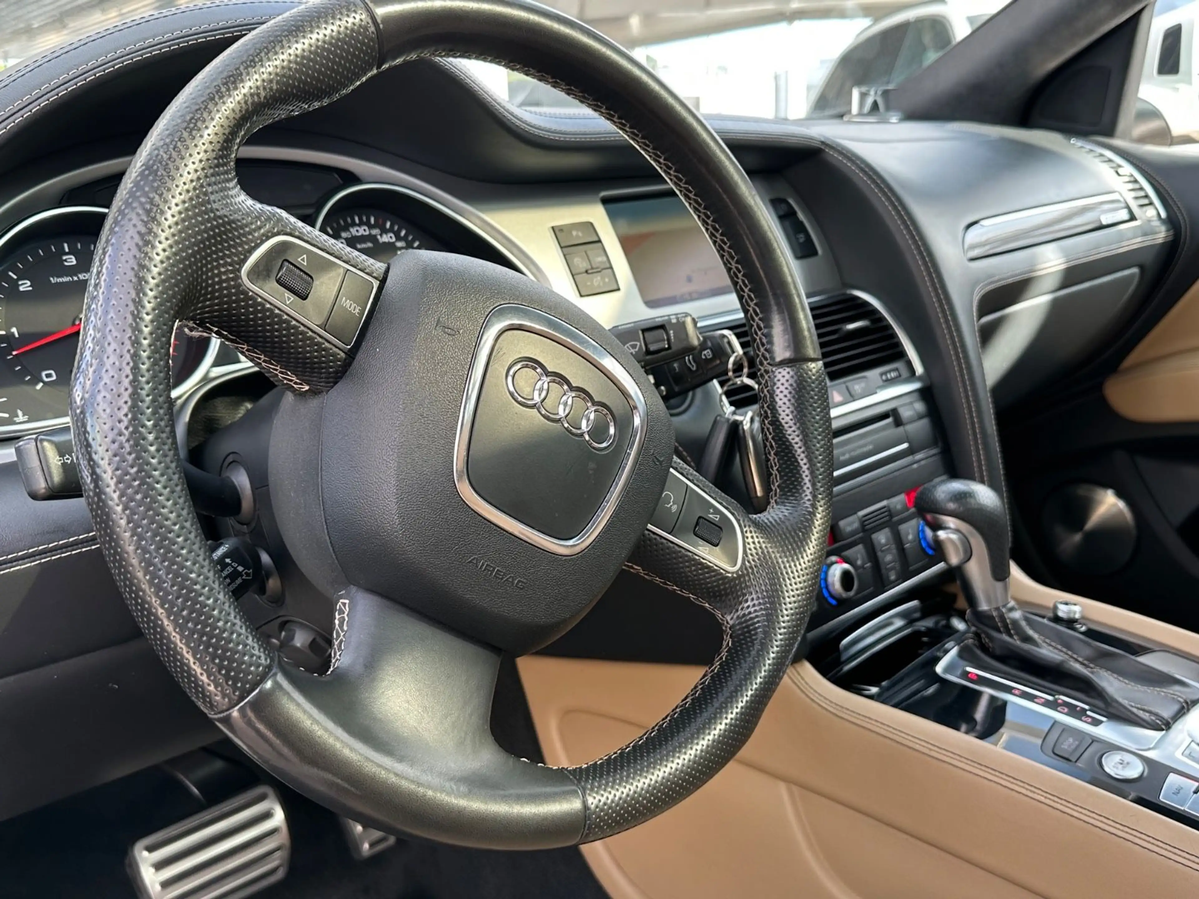 Audi Q7 6.0 TDI*Exclusive*Vollausstattung*TV*Ky-go*Cr — photo 14