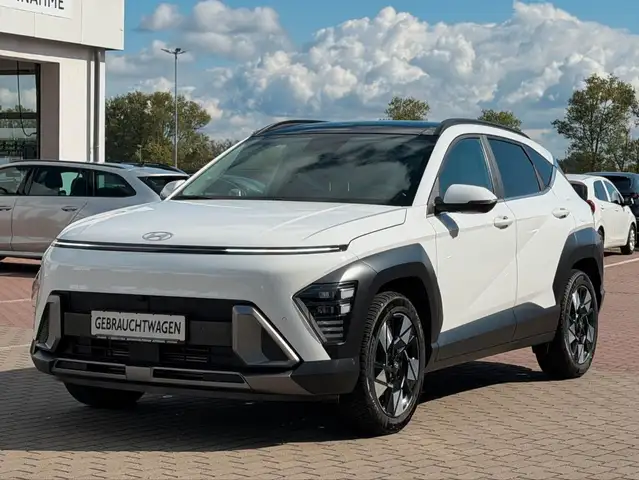 2024 Hyundai Kona in White for sale
