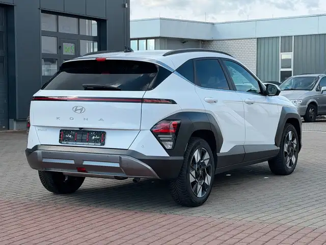 Hyundai Kona view 6