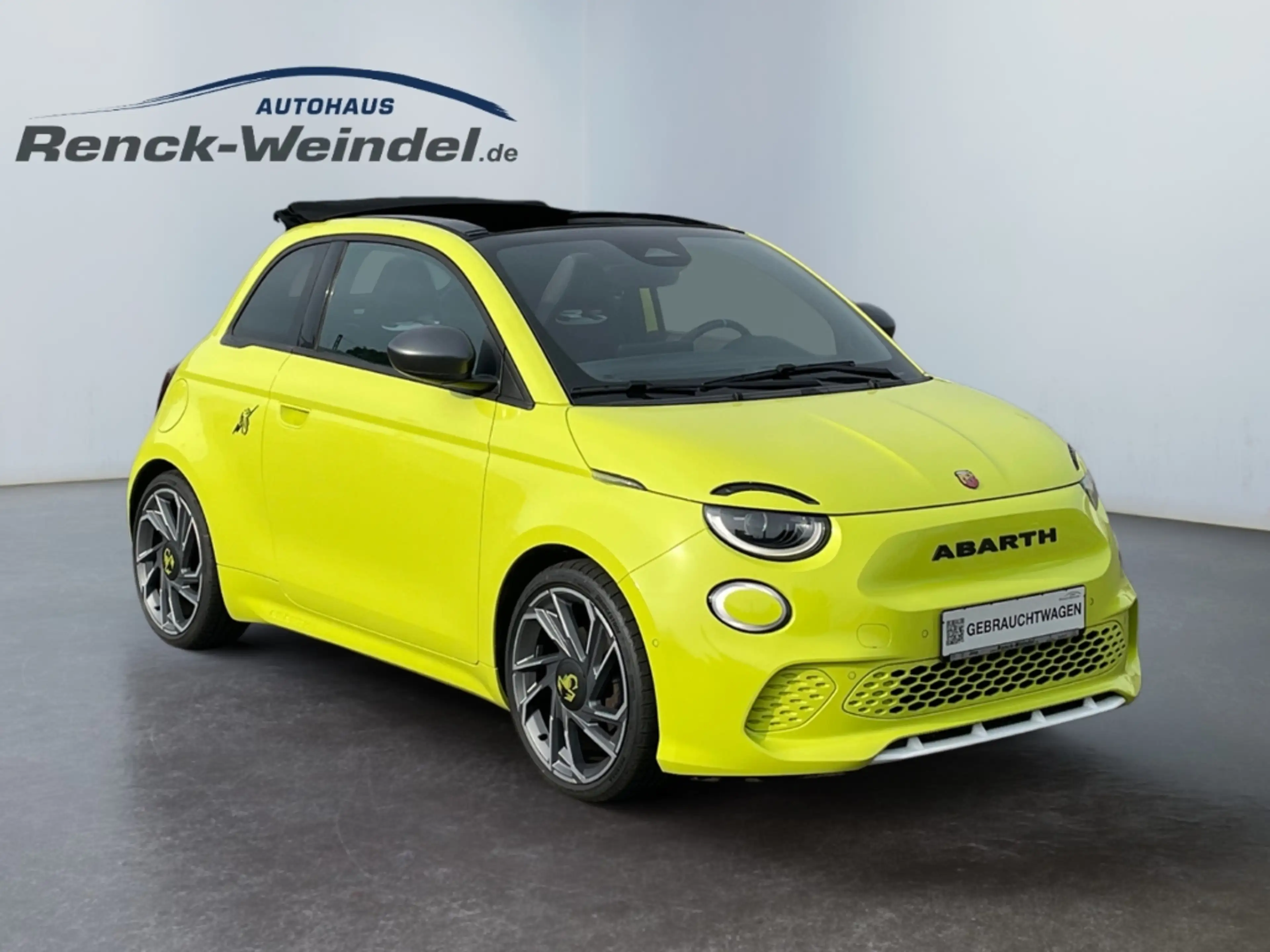 Abarth 500e Cabrio Scorpionissima Klimaautom Temp PDCv+h 360 K — photo 7