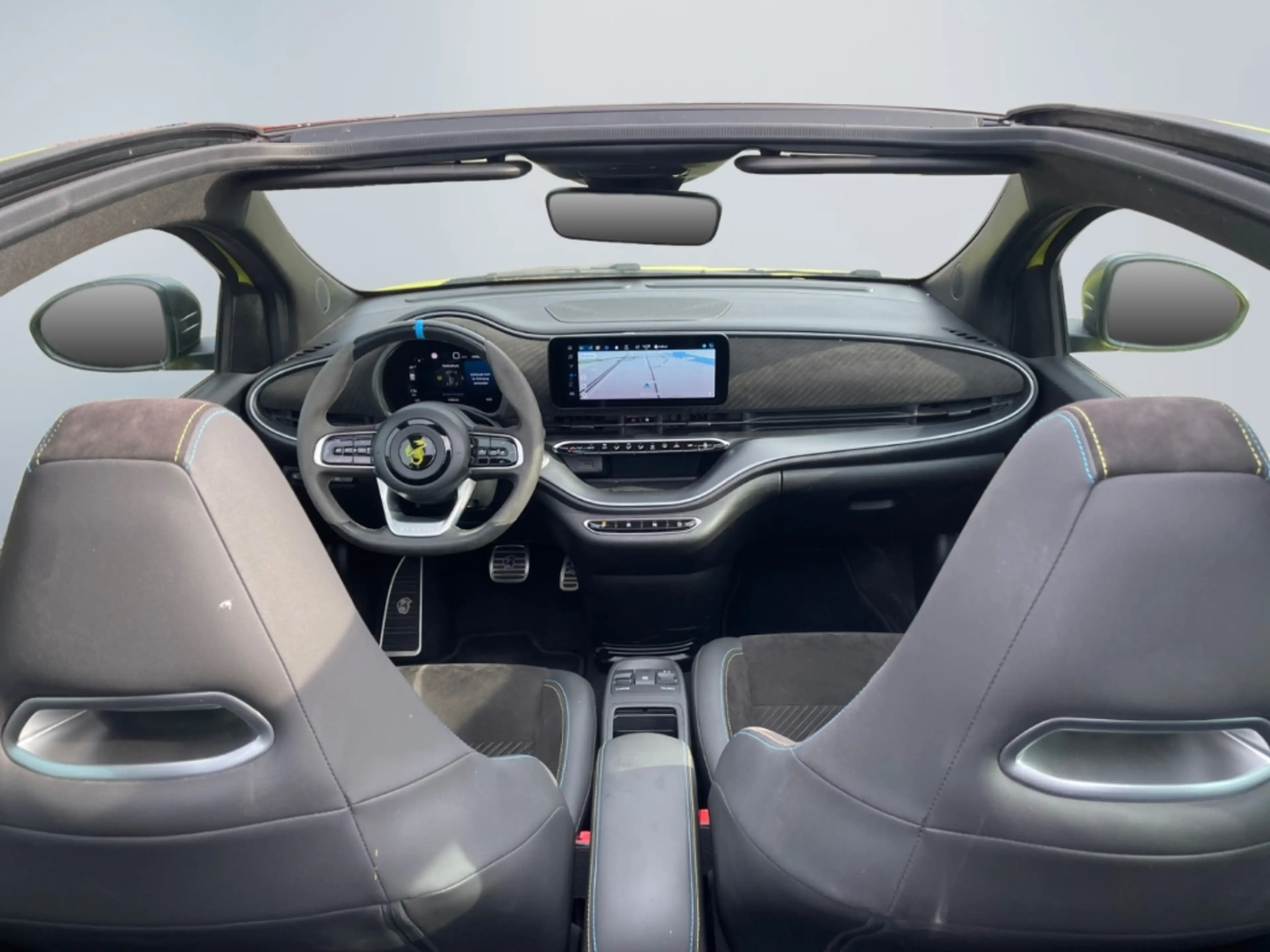 Abarth 500e Cabrio Scorpionissima Klimaautom Temp PDCv+h 360 K — photo 10