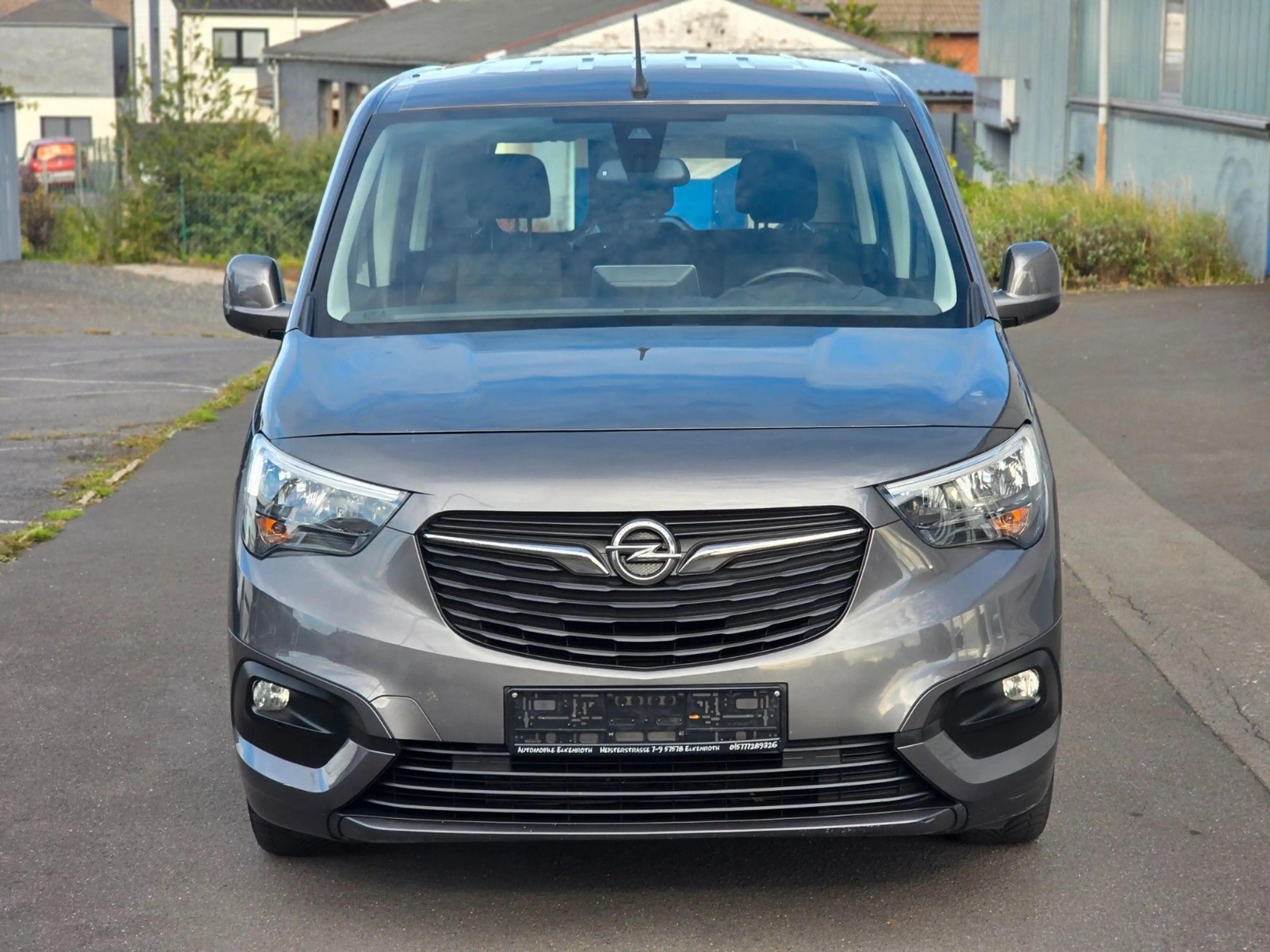 Opel Combo Life E XL 1.5 CDTI Automatik 5Sitze — photo 8