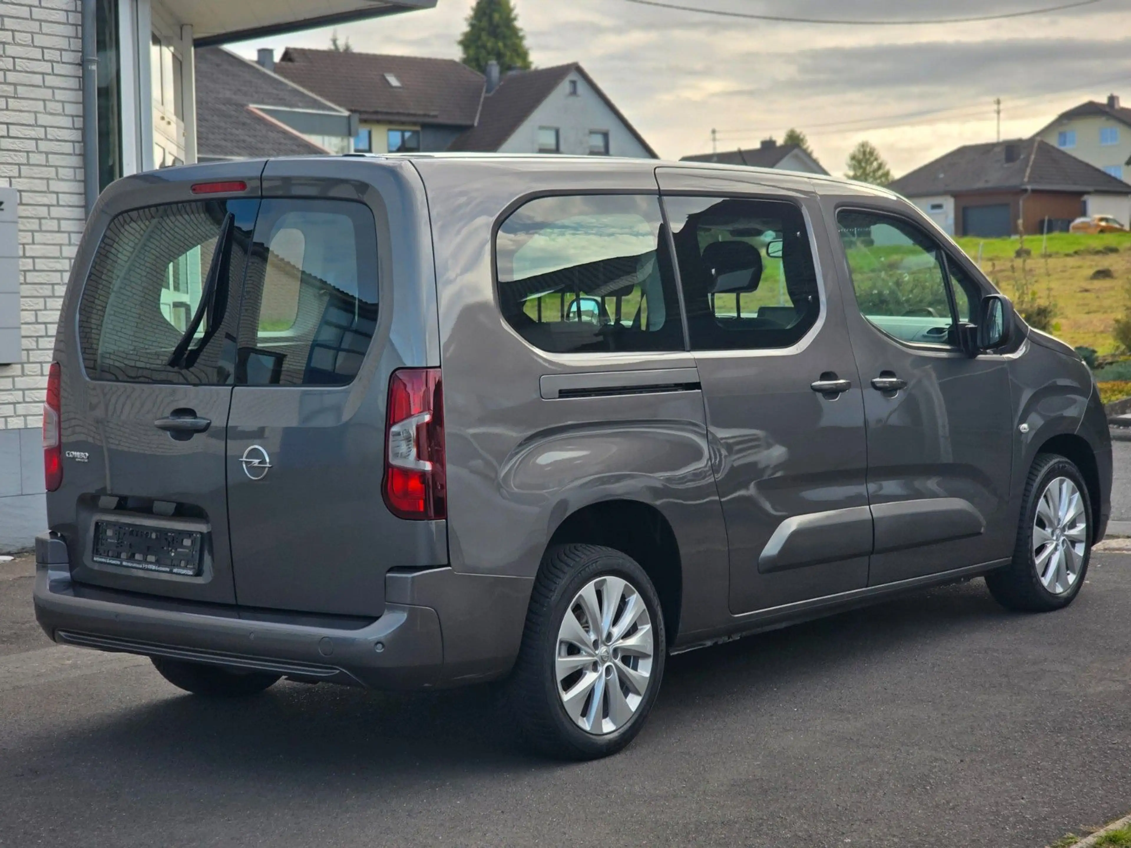 Opel Combo Life E XL 1.5 CDTI Automatik 5Sitze — photo 5