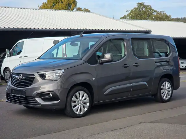 Opel Combo Life E XL 1.5 CDTI Automatik 5Sitze