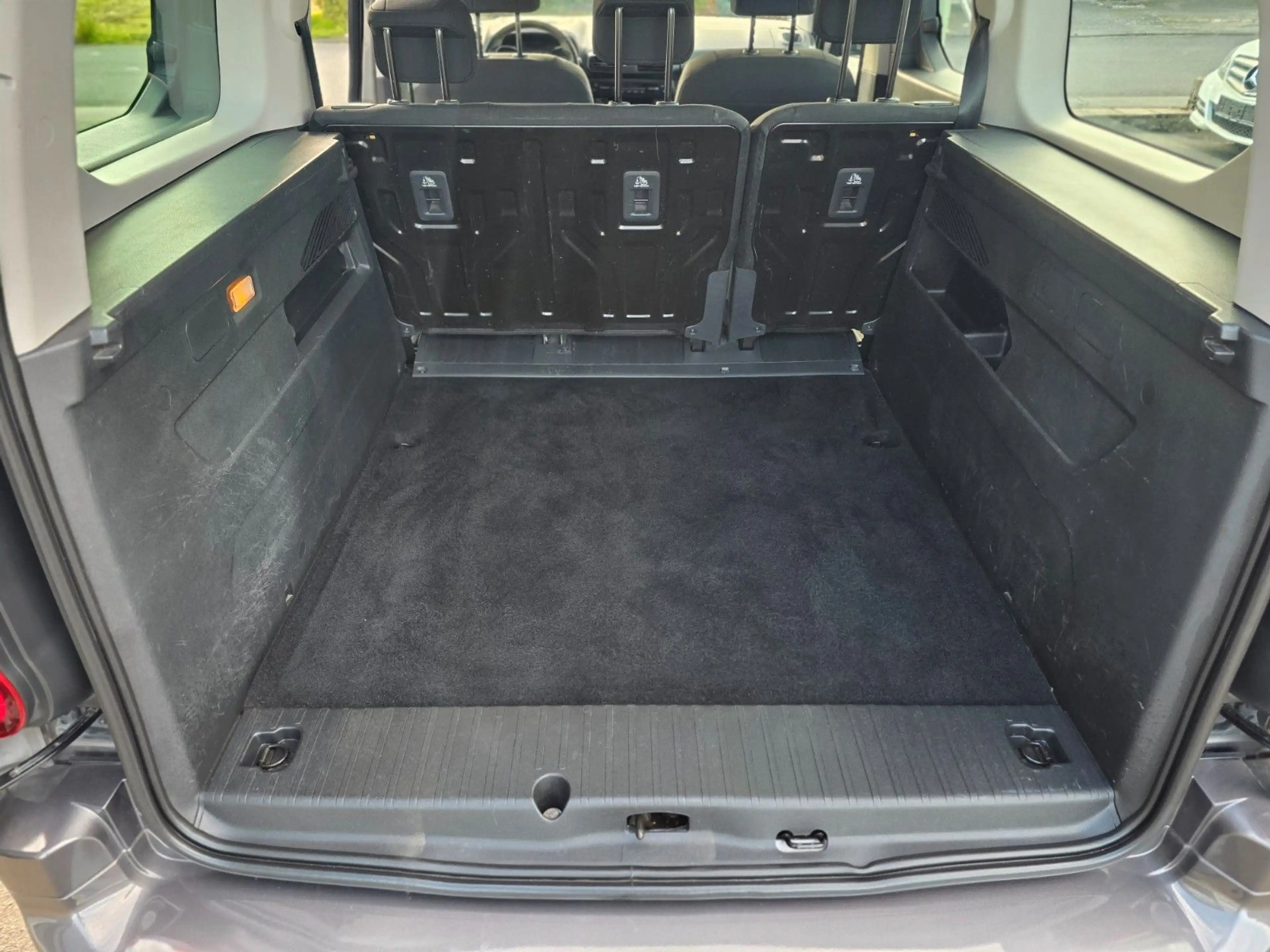 Opel Combo Life E XL 1.5 CDTI Automatik 5Sitze — photo 13