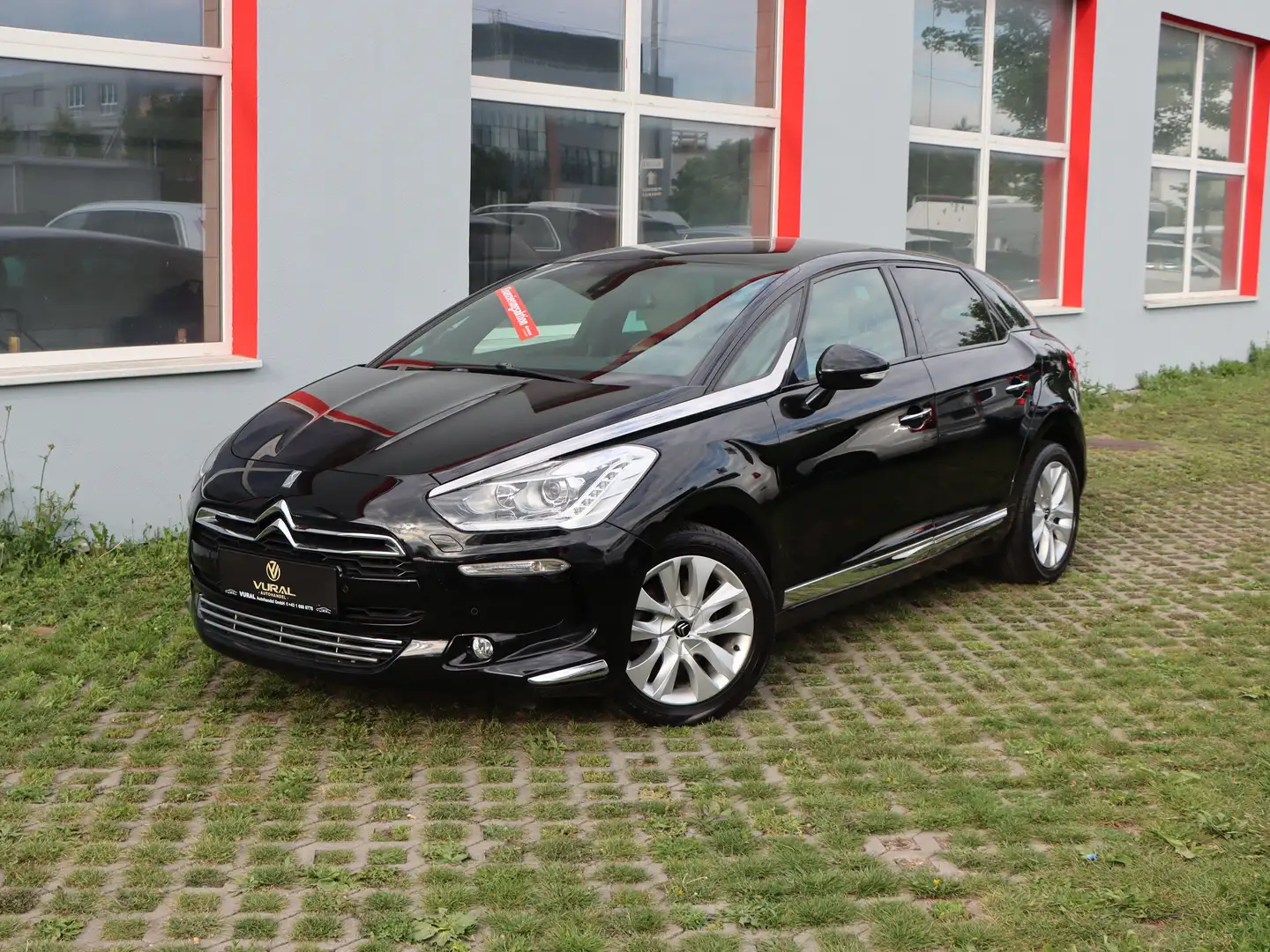 Citroen DS5 | NAVI | LEDER | R.KAMERA | LED | Negro - 1