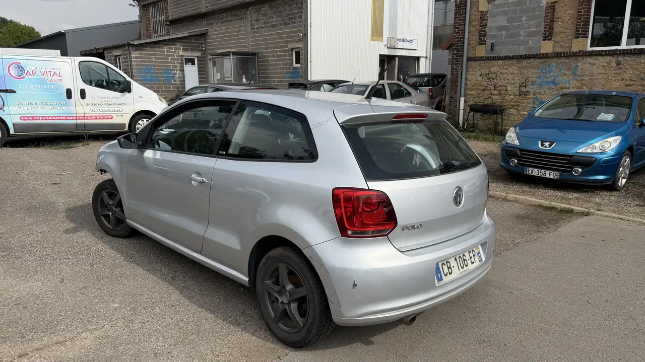 Volkswagen Polo Citadine 3 portes — photo 3