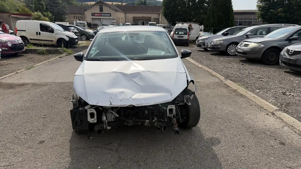 Volkswagen Polo Citadine 3 portes — photo 8
