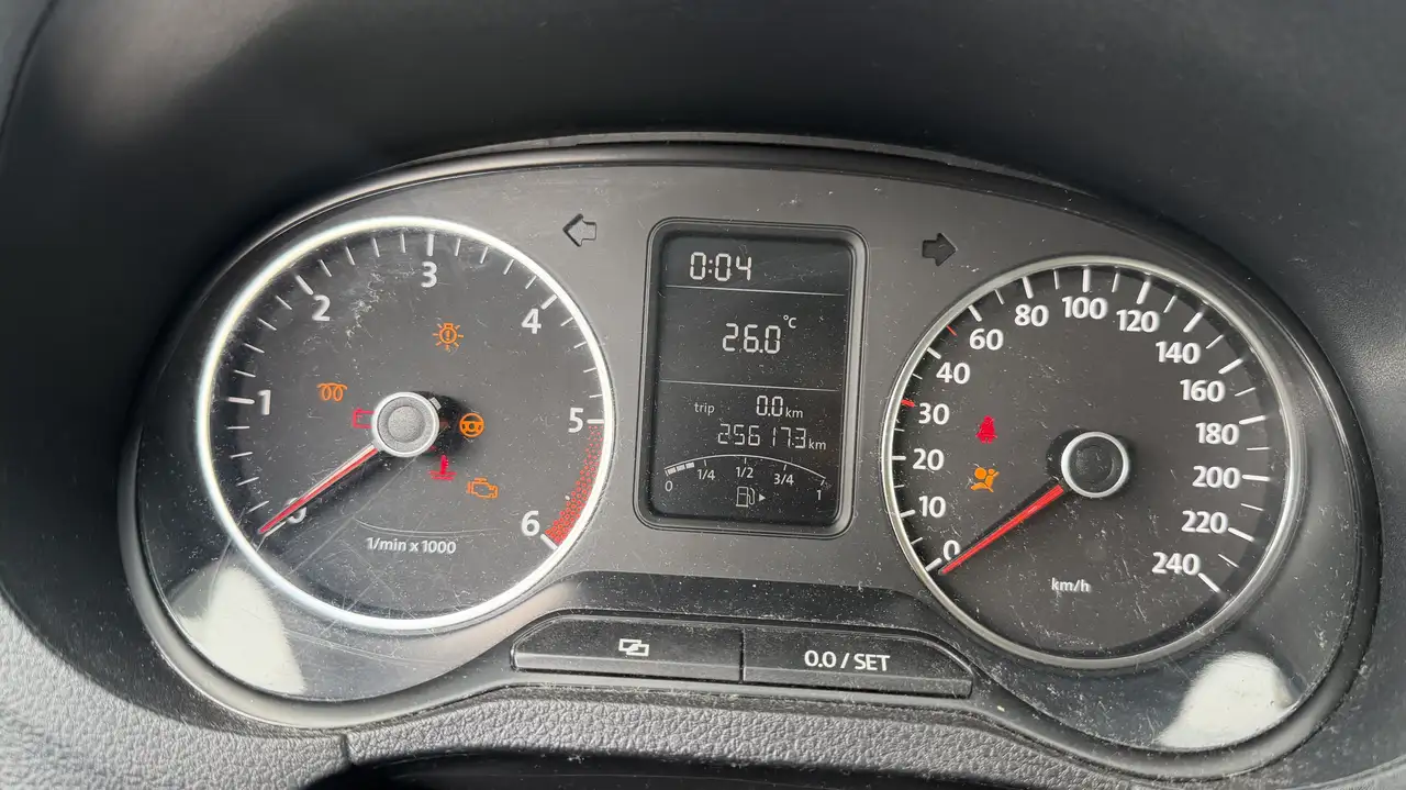 Volkswagen Polo Citadine 3 portes — photo 14