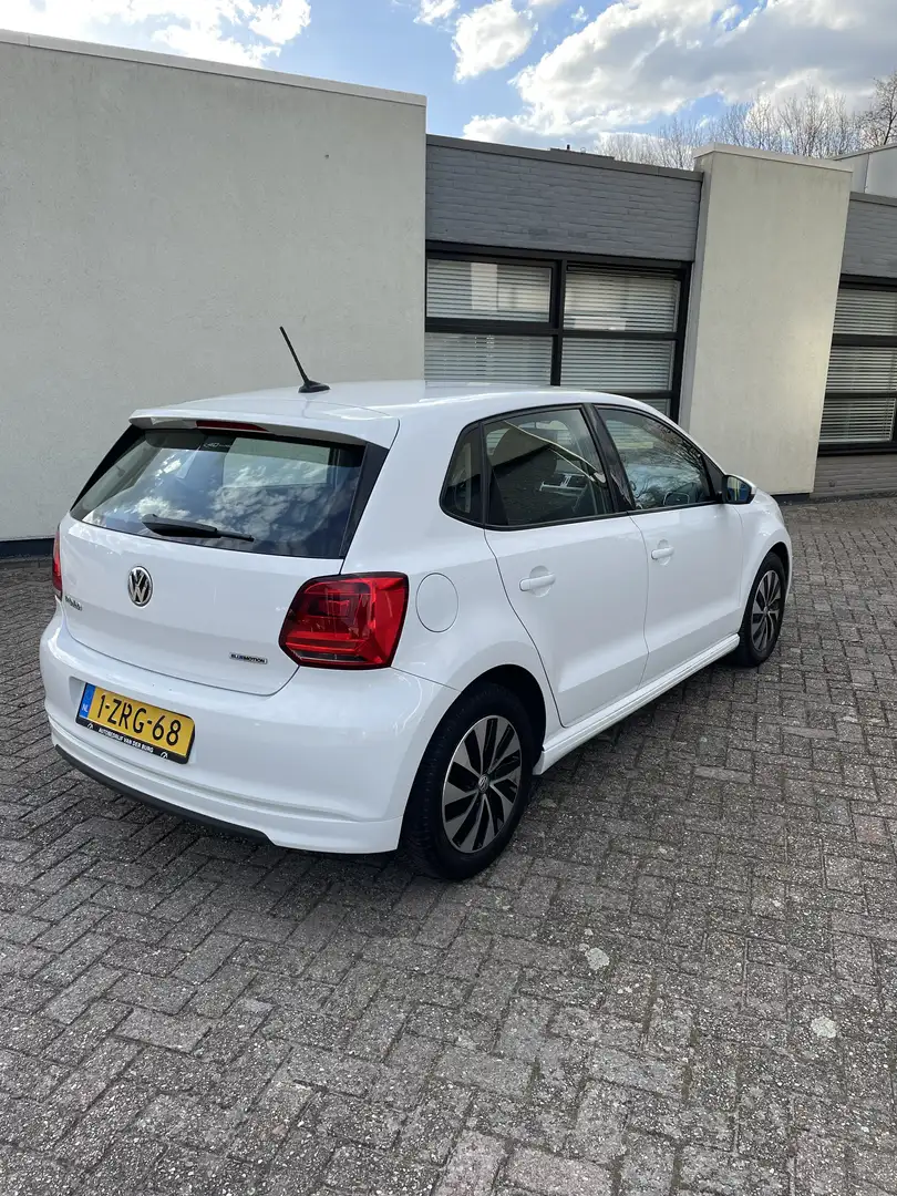Volkswagen Polo 1.4 TDI Blue Motion - 2