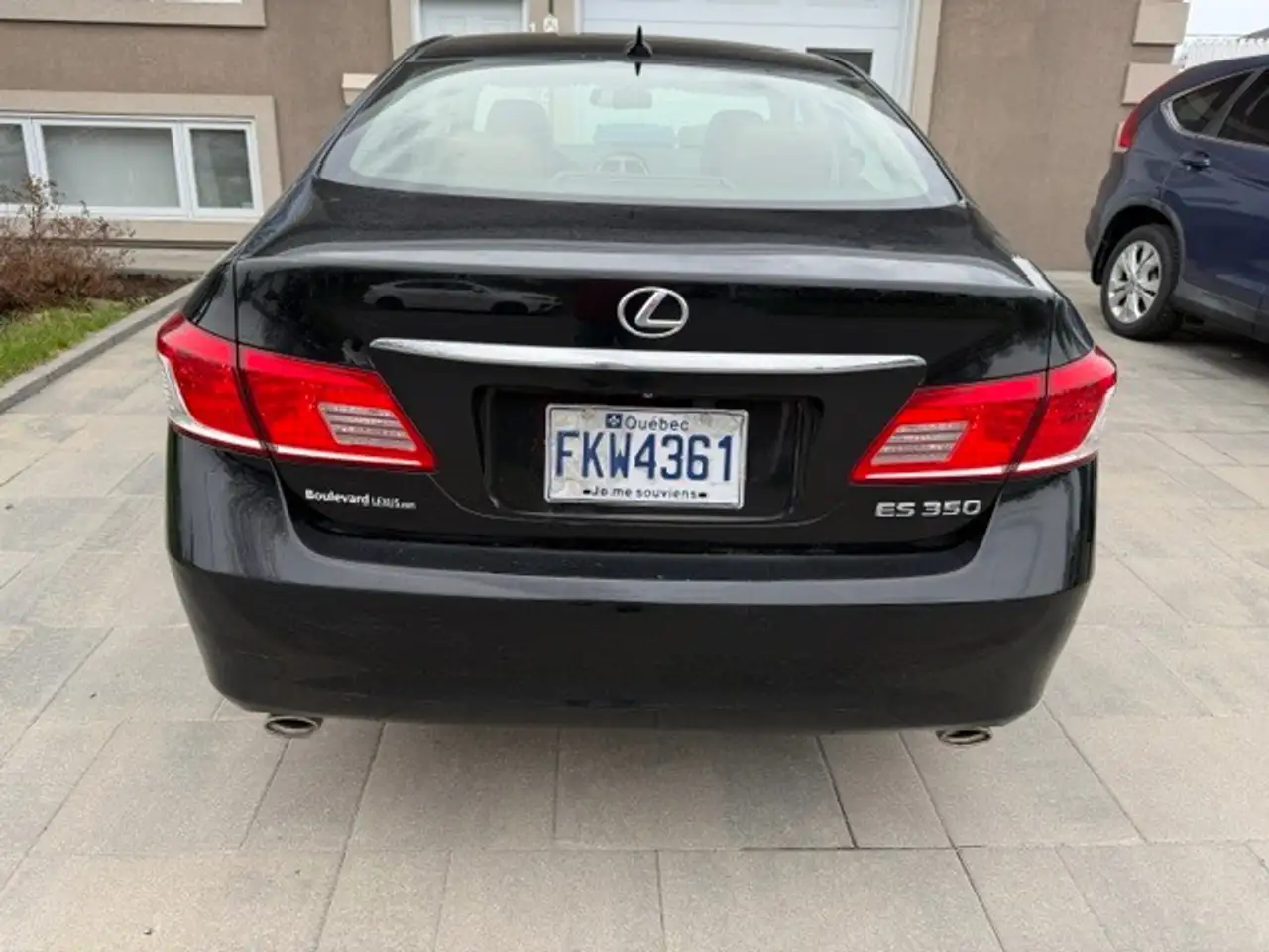 Lexus ES снимка Lexus ES